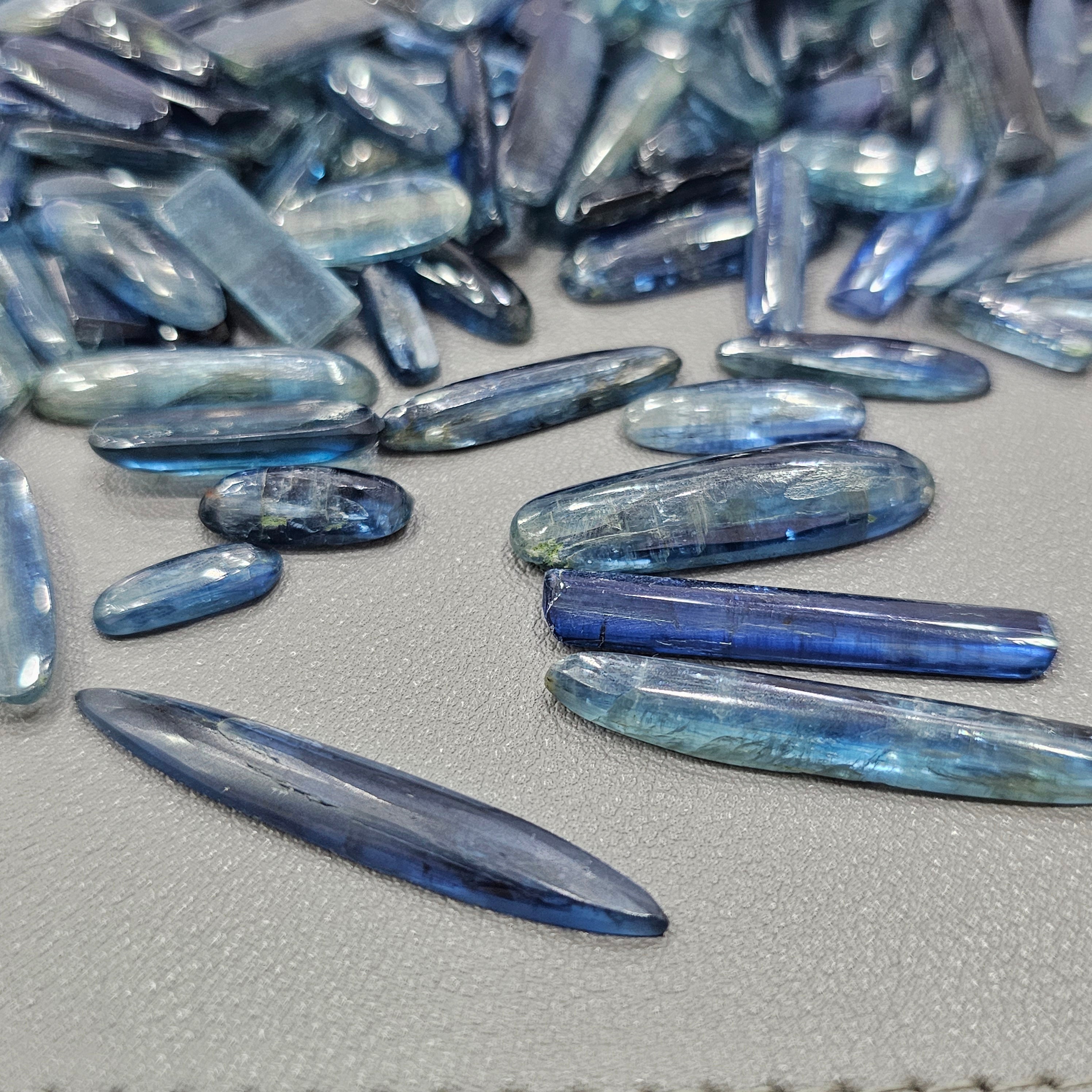 10 Pcs Natural Kyanite Polished Sticks | 20mm to 35mm tall - The LabradoriteKing