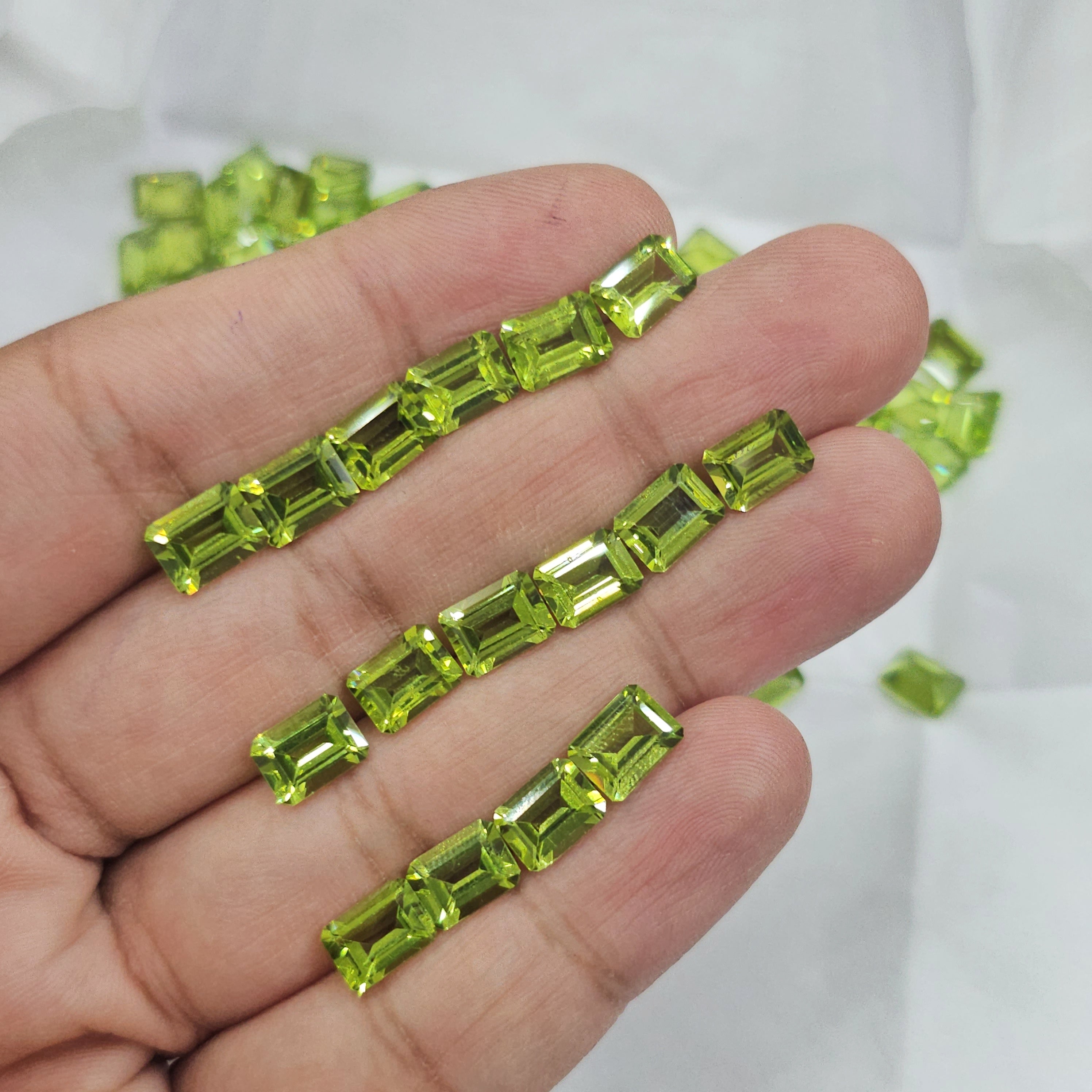 6 Pcs Natural Peridot | Top quality 8mm Emerald Cut - The LabradoriteKing