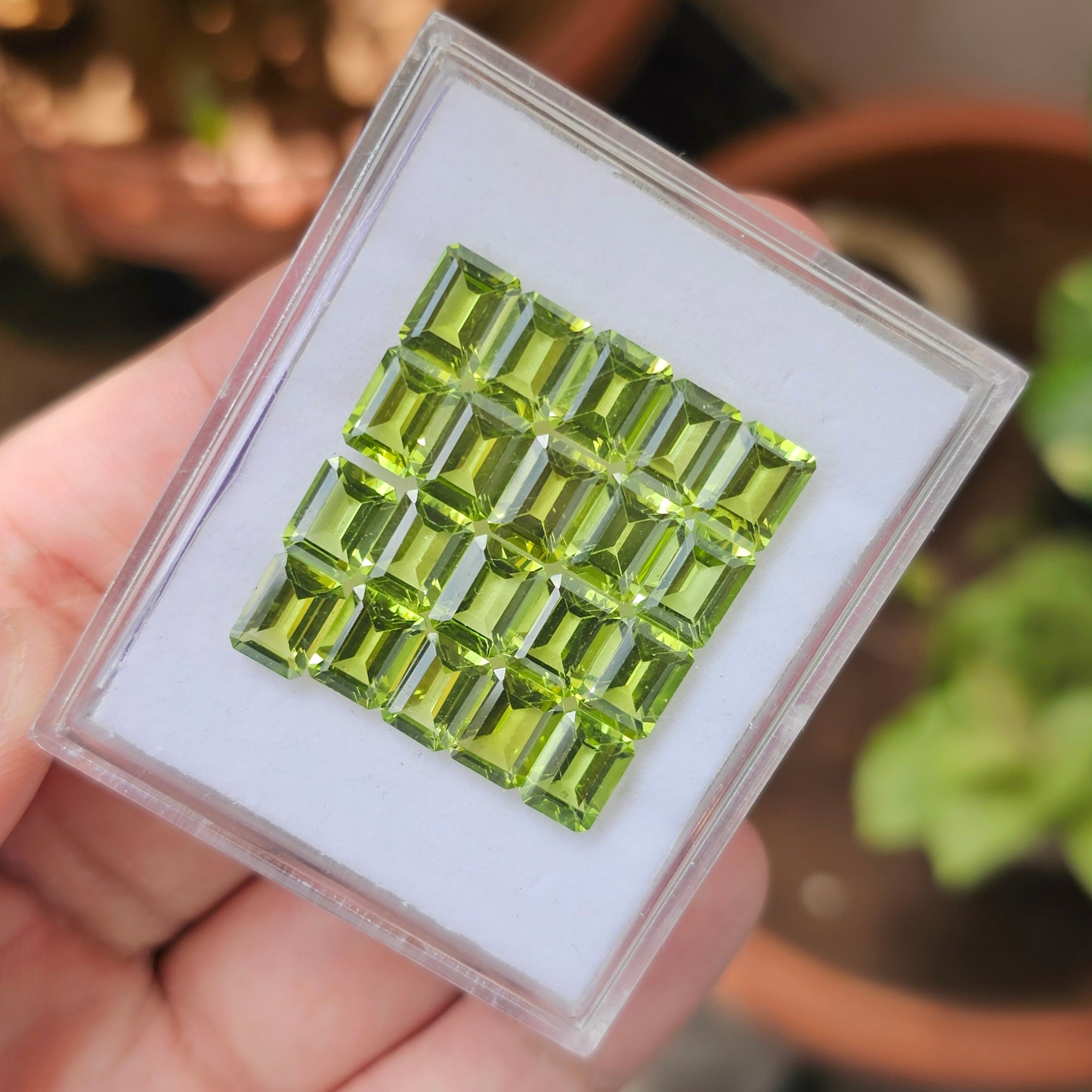 20 Pcs Of Natural Peridot Faceted | Shape: Emerald| Size: 6x8mm | Top Quality - The LabradoriteKing