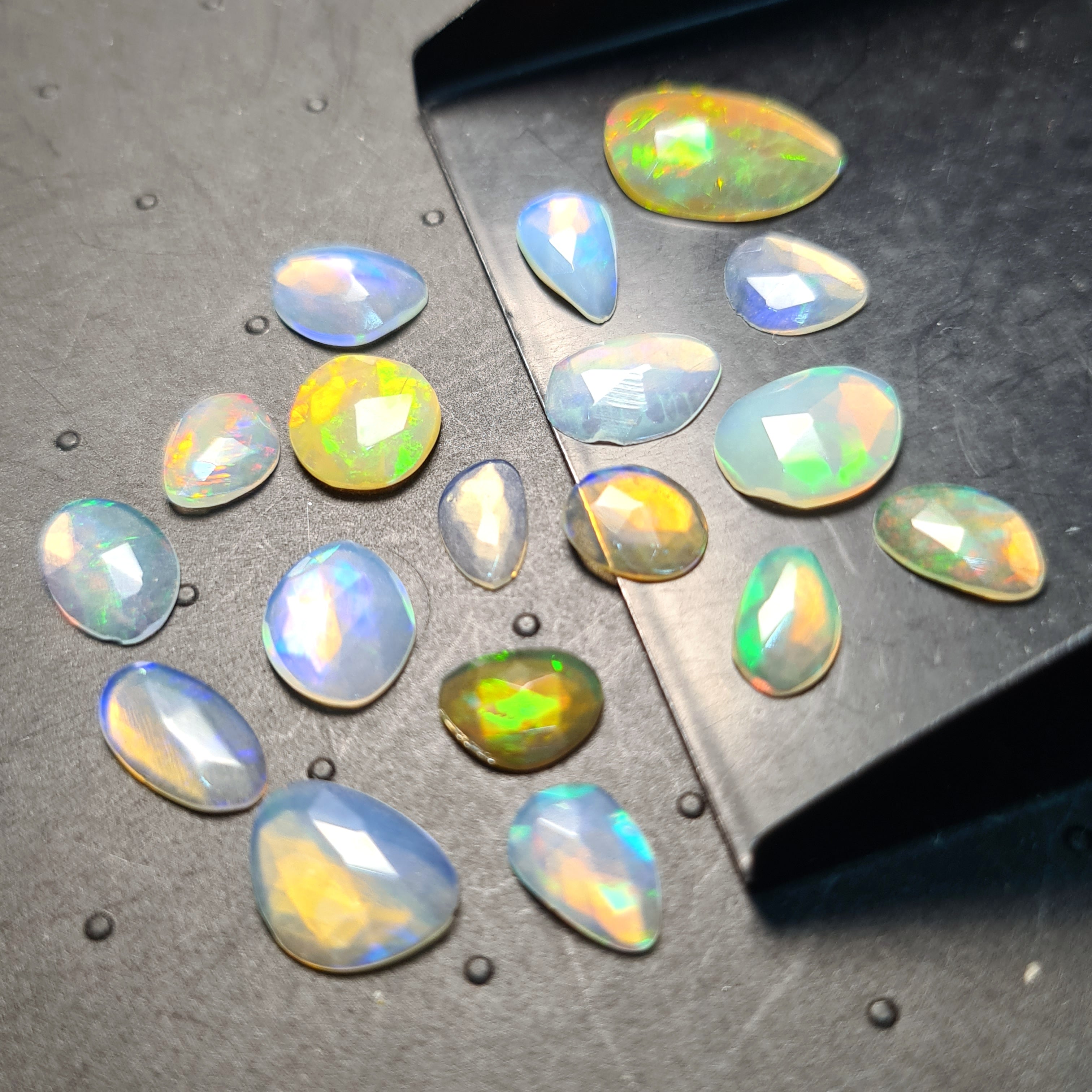 18 pcs Natural Ethiopian Opal Rose Cuts | Fancy Shape | Size:8-15mm - The LabradoriteKing