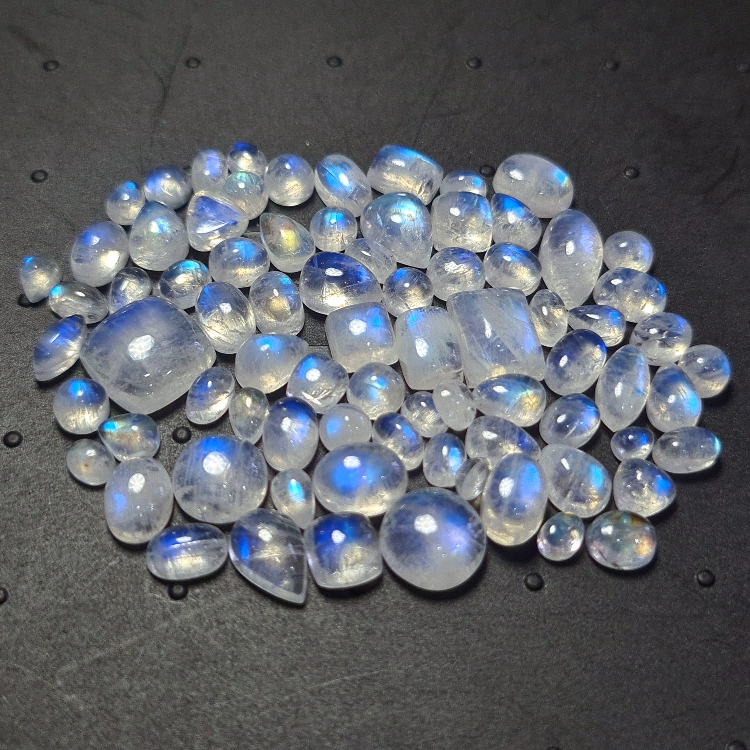 78 Pcs Natural Moonstone Cabochon Gemstone Mix Shape: 4-10mm