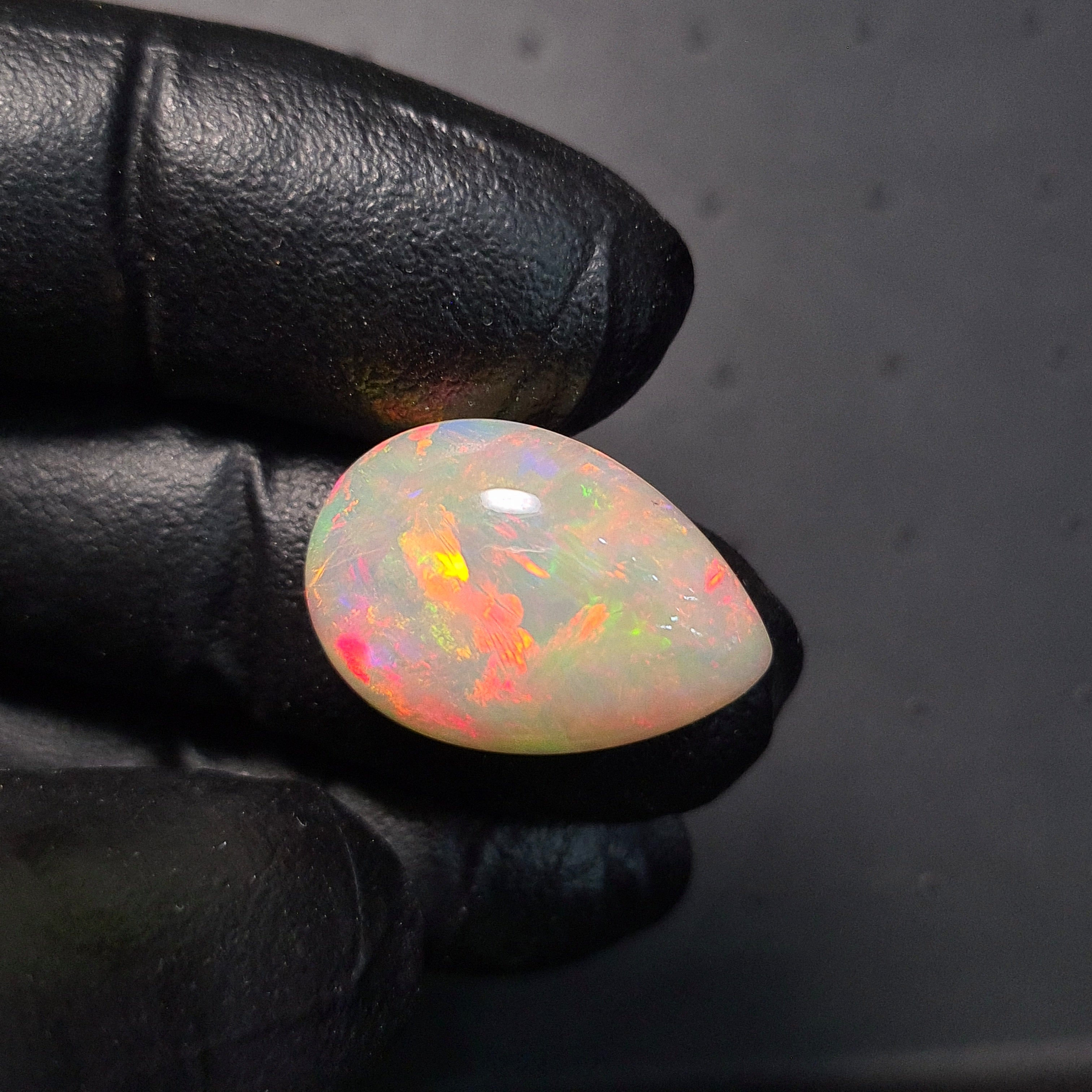 1  Pcs Of Natural Ethopian Opal  | Pear Shape | Size: 21x14mm - The LabradoriteKing