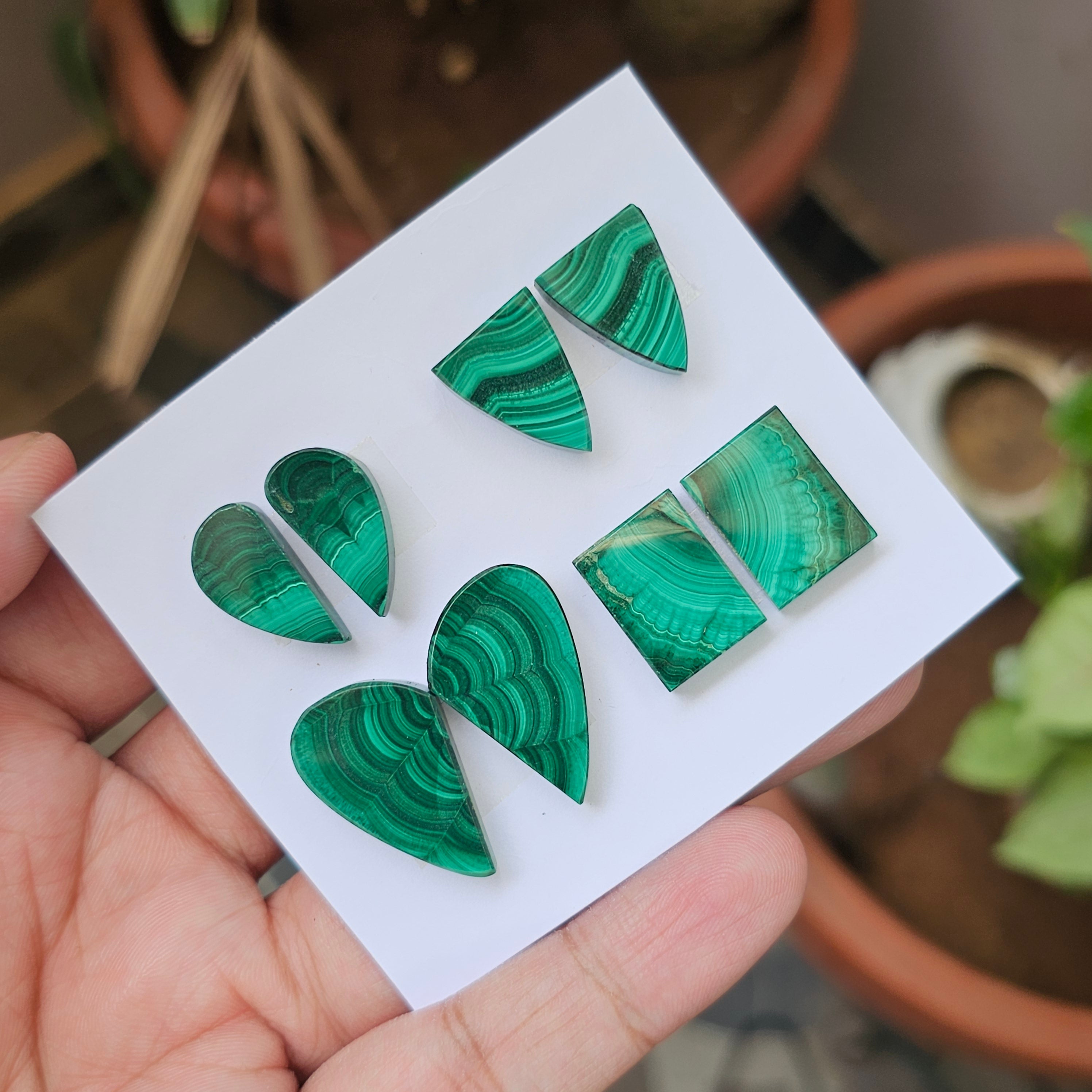 1 Card Of Natural Malachite Cabochon | Shape: Mix | Size:17-25mm