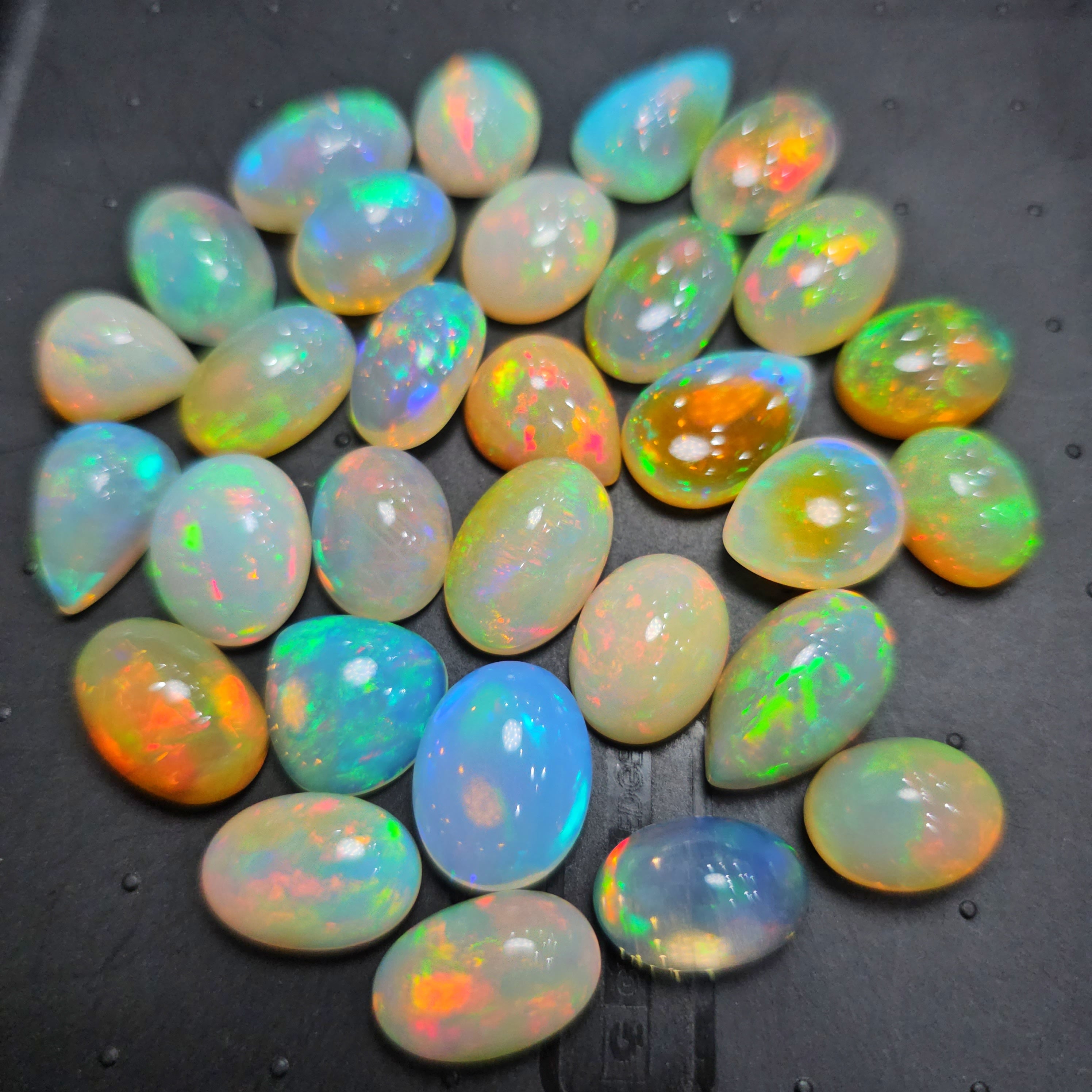 1 Pcs Random Pick Natural Ethiopian Opal | 6-8Cts | Sizes: 16-18mm - The LabradoriteKing