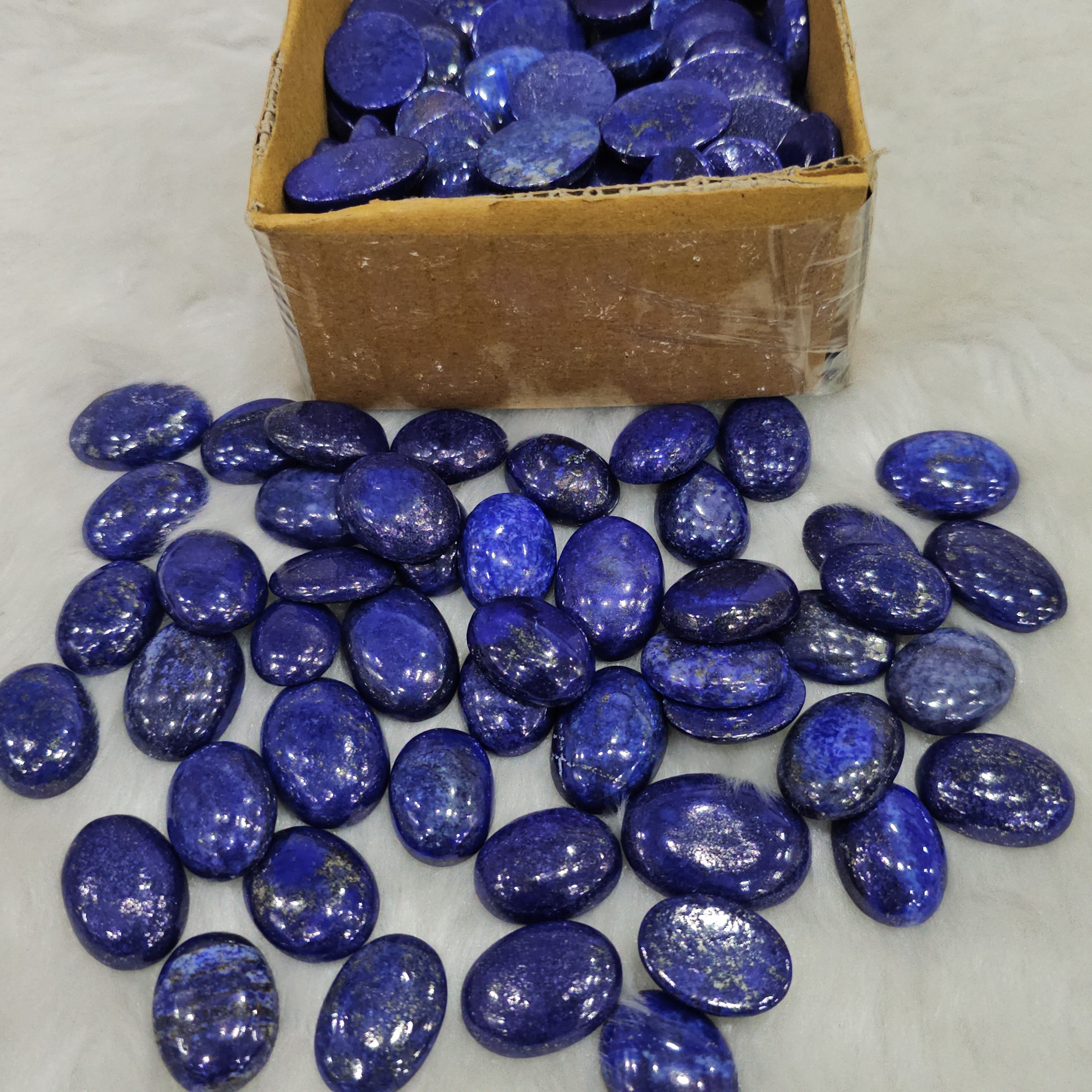 500 Gram of Deep Blue Lapis Lazuli Cabochons | 1-2" Inches| 60-70Pcs - The LabradoriteKing