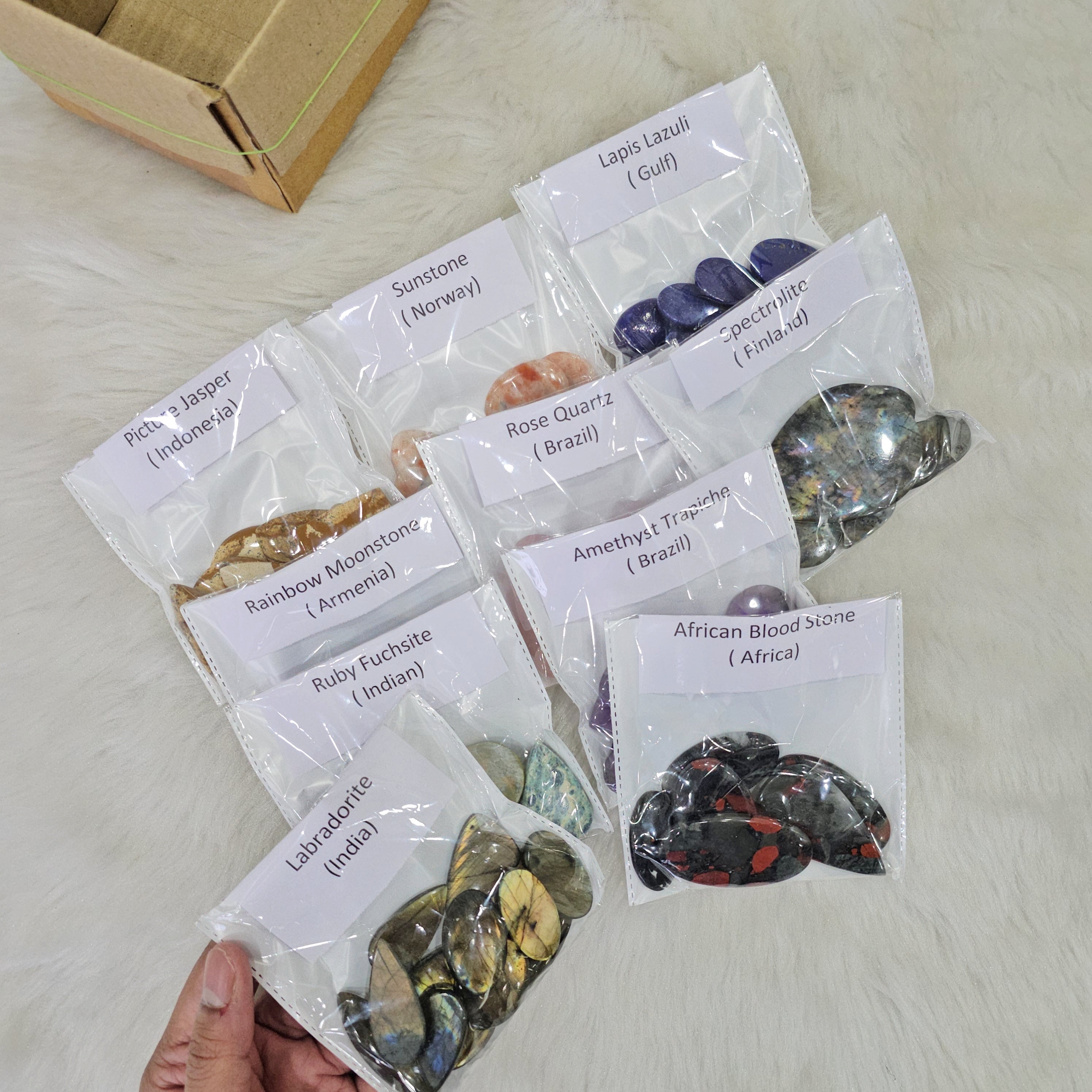 August edition Box | 10 Sets of Cabochons | Labeled | Sunstone, Trapiche Amethyst and More - The LabradoriteKing