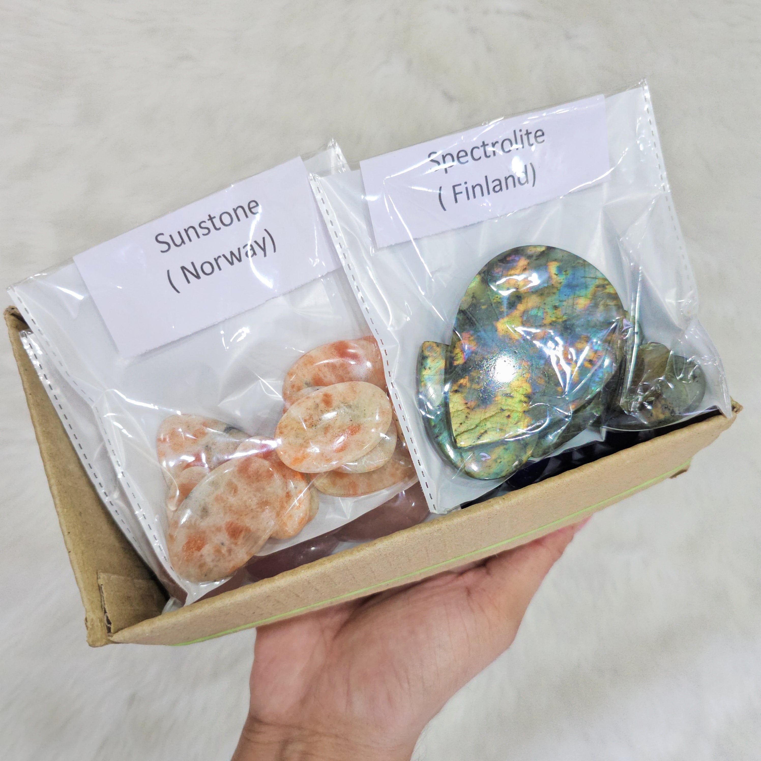 August edition Box | 10 Sets of Cabochons | Labeled | Sunstone, Trapiche Amethyst and More - The LabradoriteKing