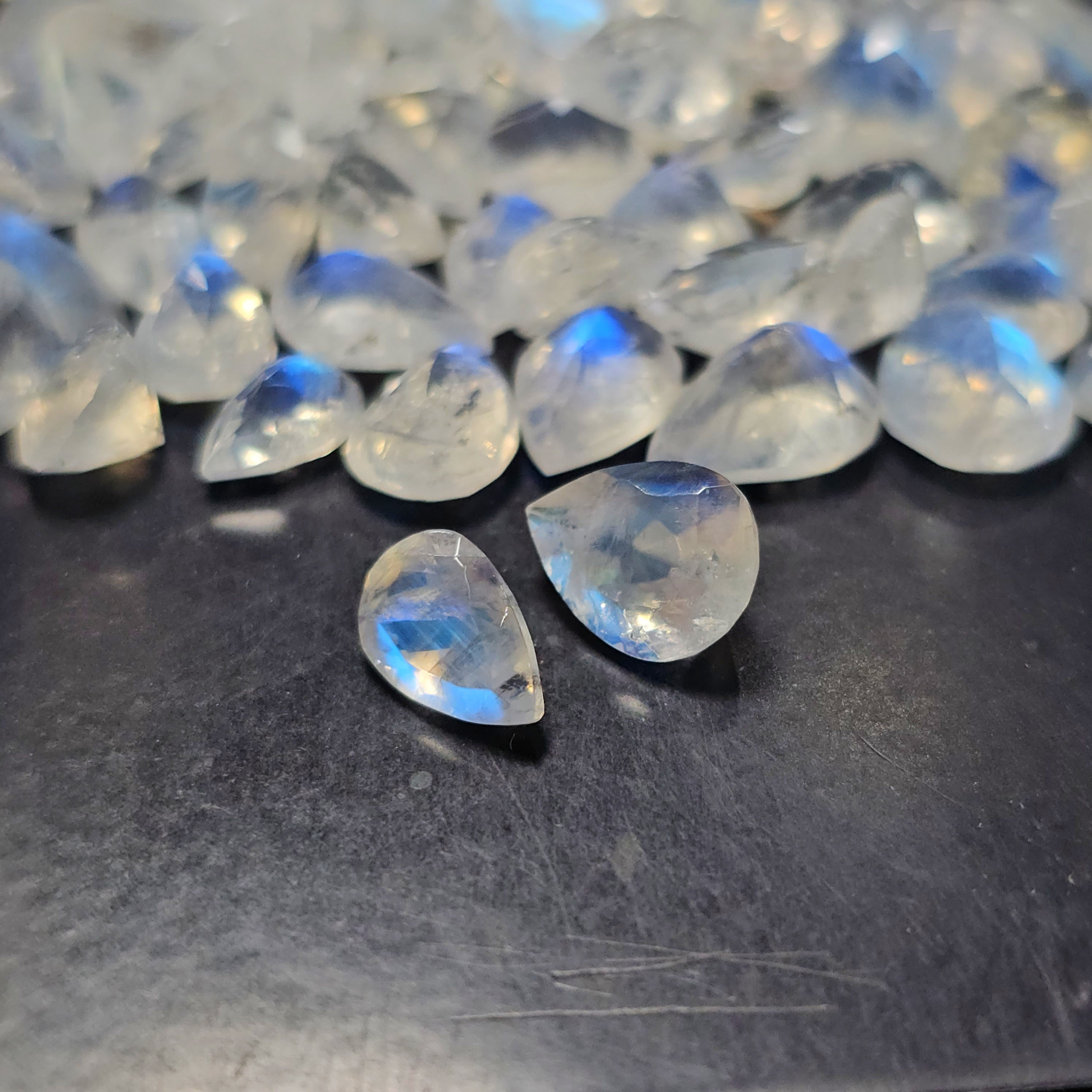 15 Pcs Faceted Moonstone Pear Calibrated | 7x5mm, 8x5mm and 8x6mm - The LabradoriteKing