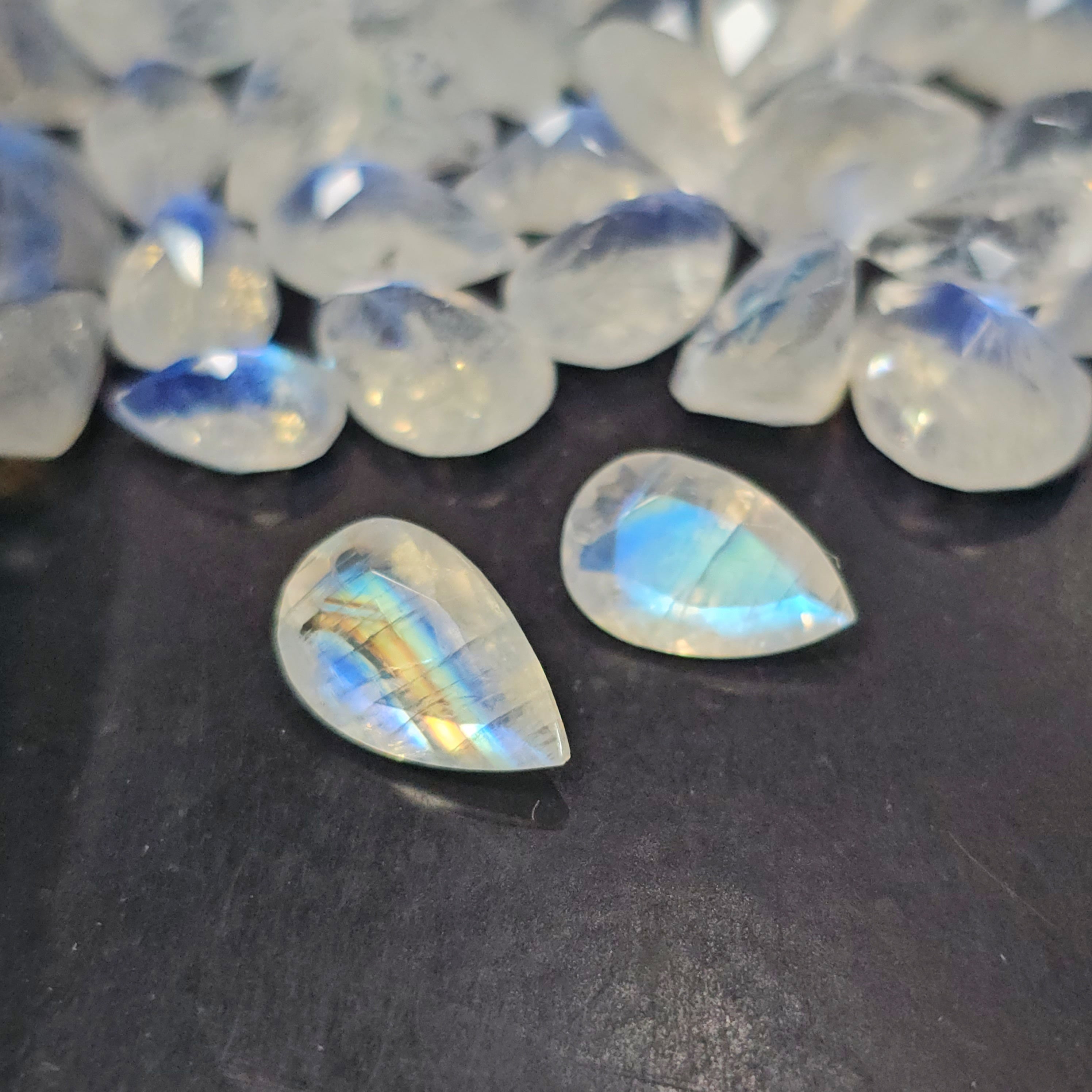 15 Pcs Faceted Moonstone Pear Calibrated | 7x5mm, 8x5mm and 8x6mm - The LabradoriteKing