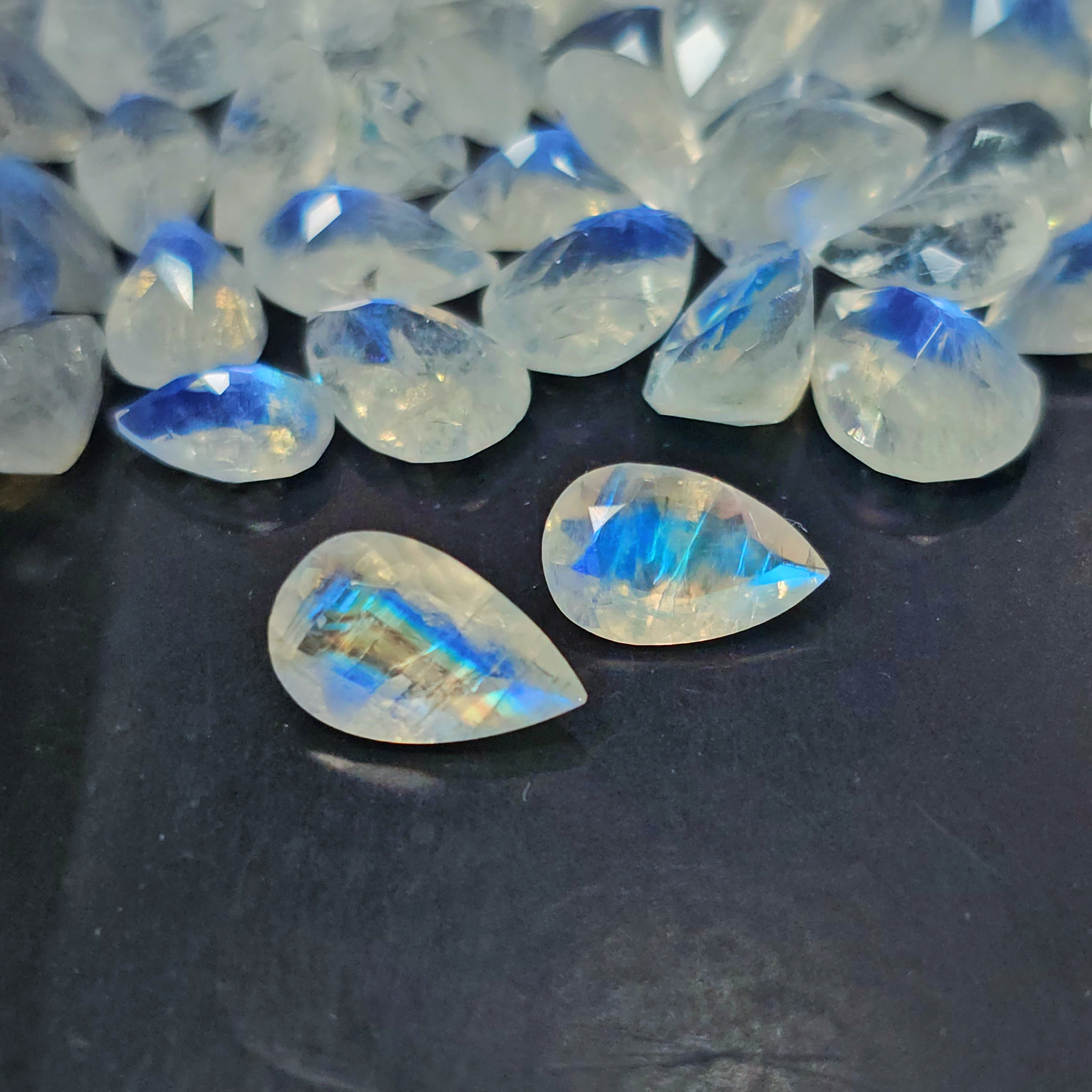 15 Pcs Faceted Moonstone Pear Calibrated | 7x5mm, 8x5mm and 8x6mm - The LabradoriteKing