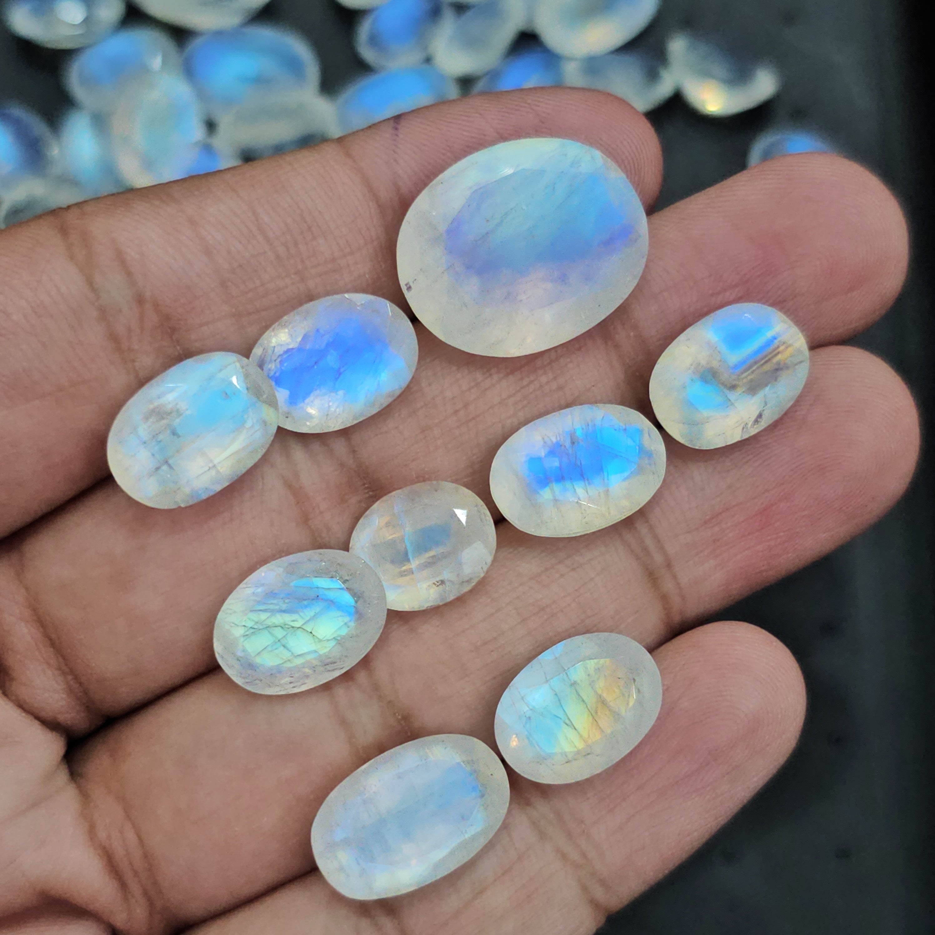 Labradorite Gem Stones 9x7 mm online 2.5 Carat 2 Pcs