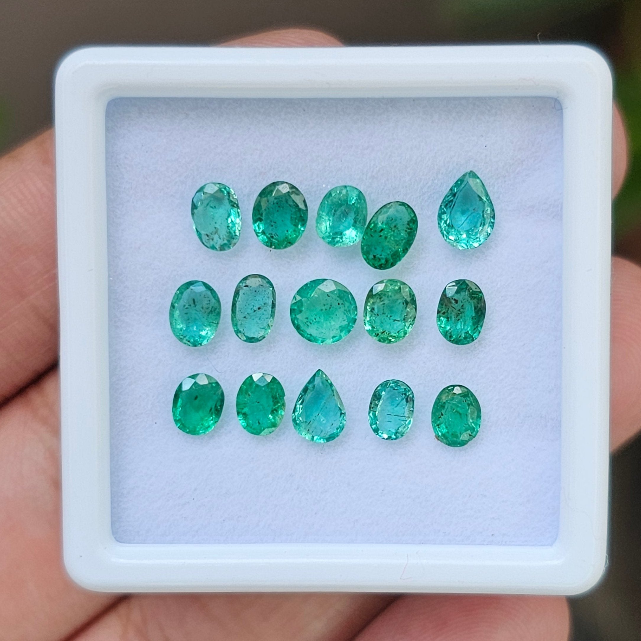 13 Pcs Natural Zambian Emerald Faceted | Pear, Oval & Round Shape | 5-3mm - The LabradoriteKing