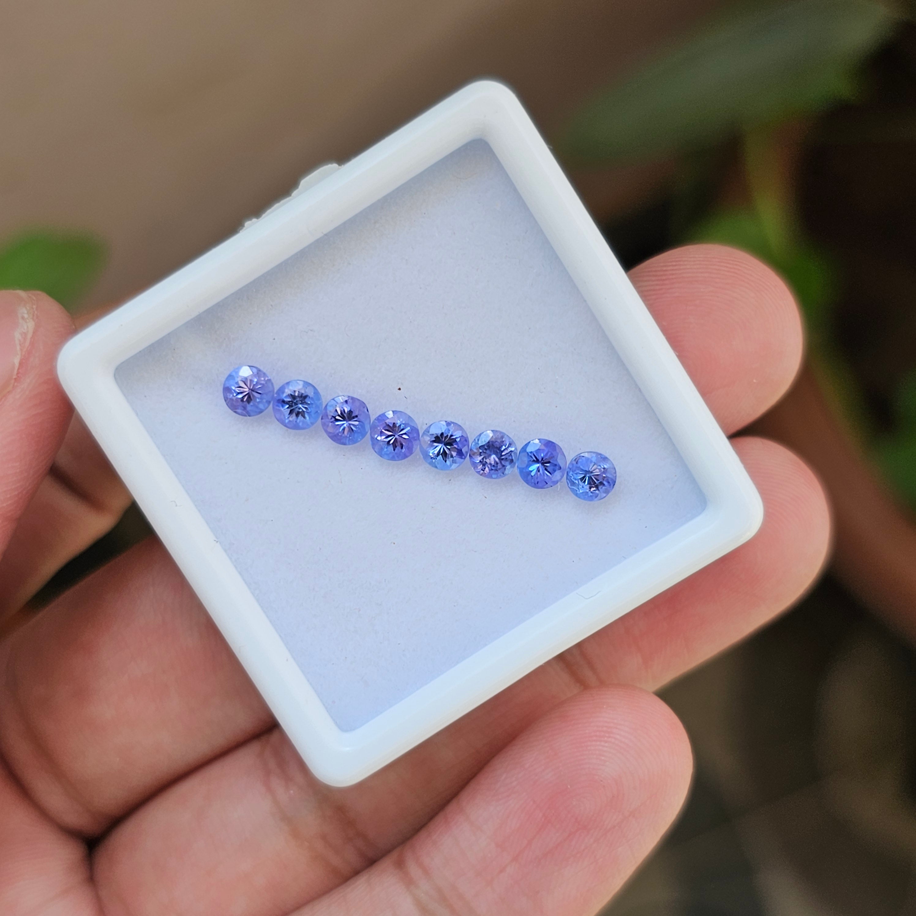 8 Pcs Natural Tanzanite |Round Shape|4mm|2.5 Cts | AA Quality - The LabradoriteKing