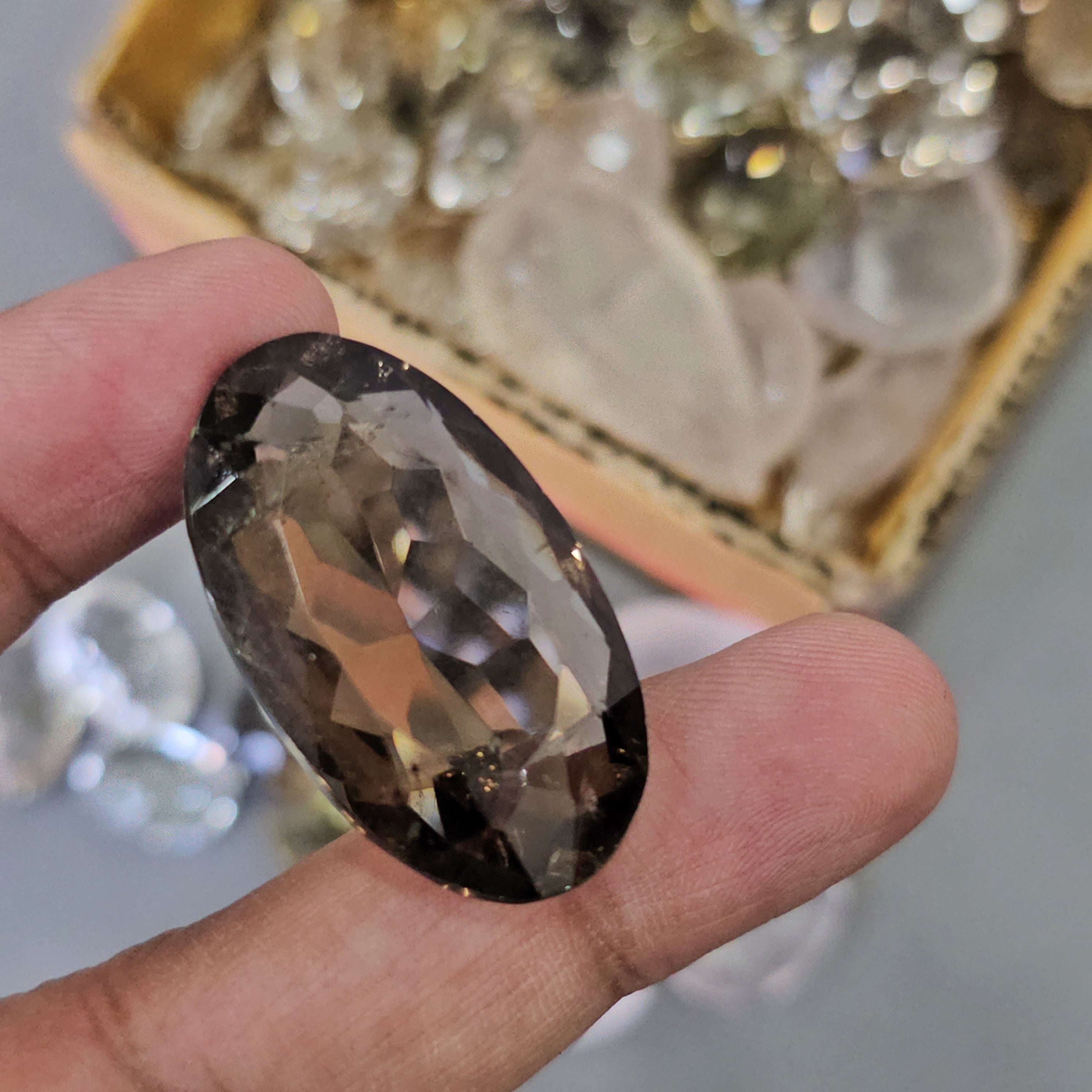 Jharkhand Faceted Quartz by KG | Mix of Clear quartz, Smoky, Citrine. Rosequartz, Phantom. - The LabradoriteKing