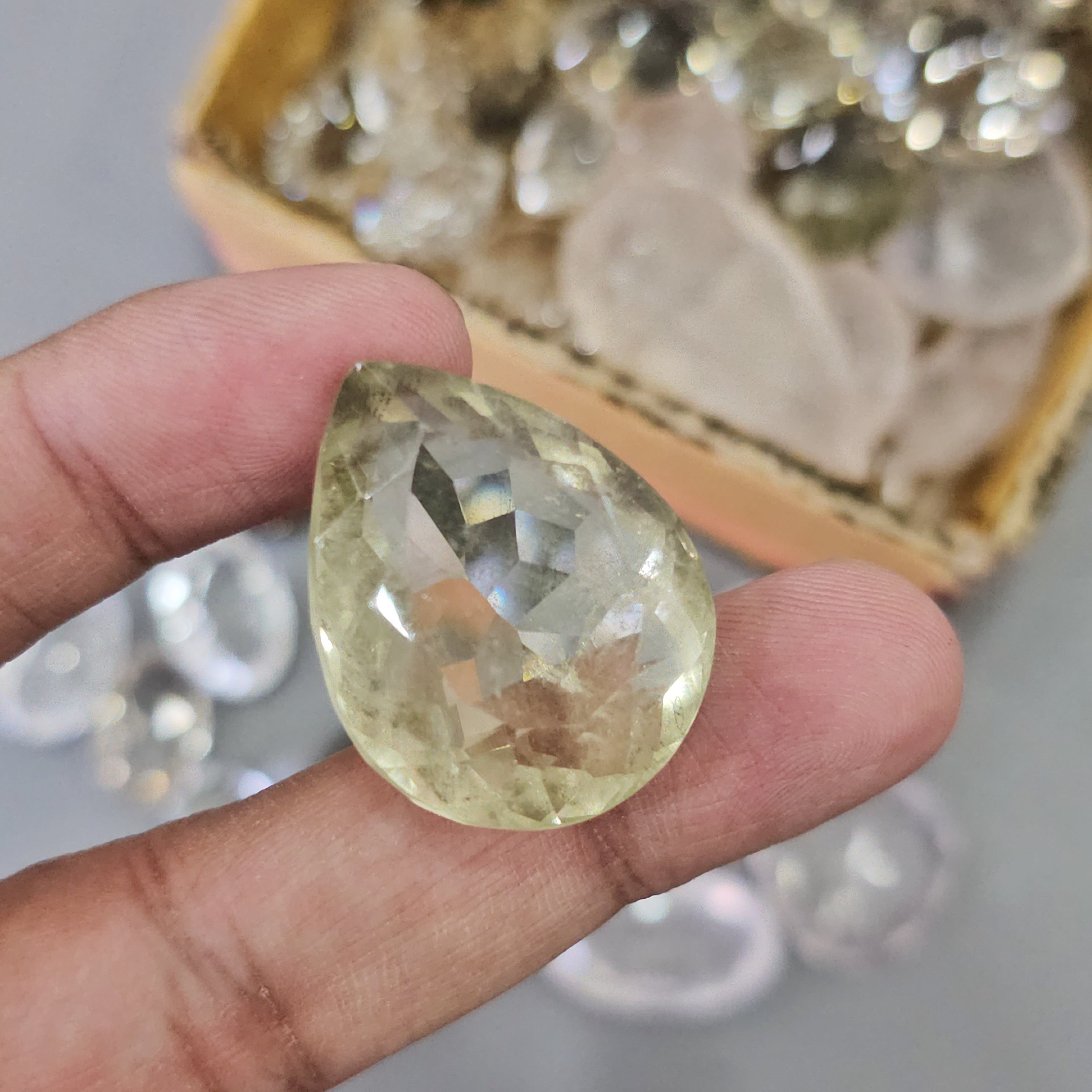 Jharkhand Faceted Quartz by KG | Mix of Clear quartz, Smoky, Citrine. Rosequartz, Phantom. - The LabradoriteKing