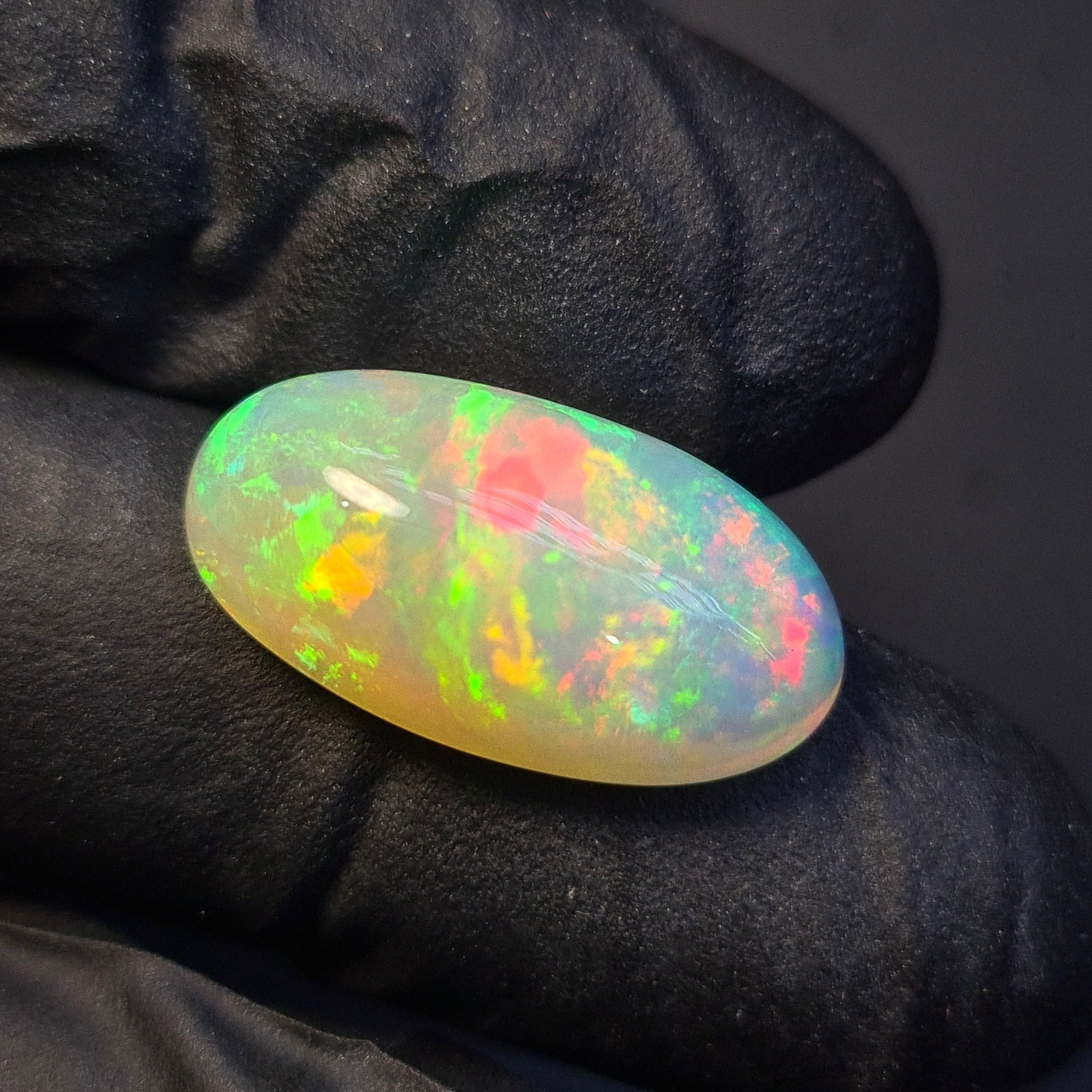 1  Pcs Of Natural Ethiopian Opal  | Oval | Size: 21x12mm