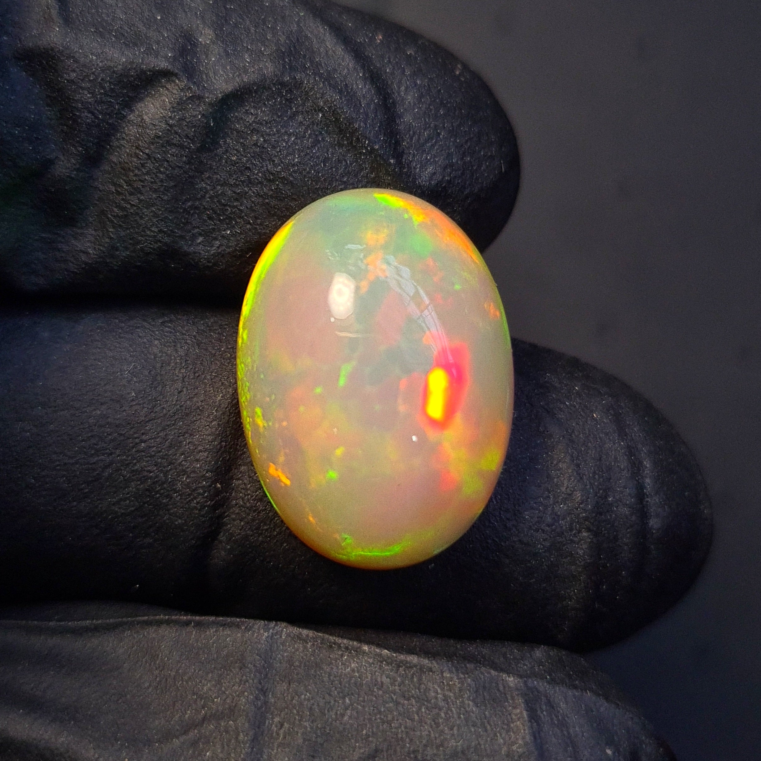 1  Pcs Of Natural Ethiopian Opal  | Oval | Size: 18x13mm