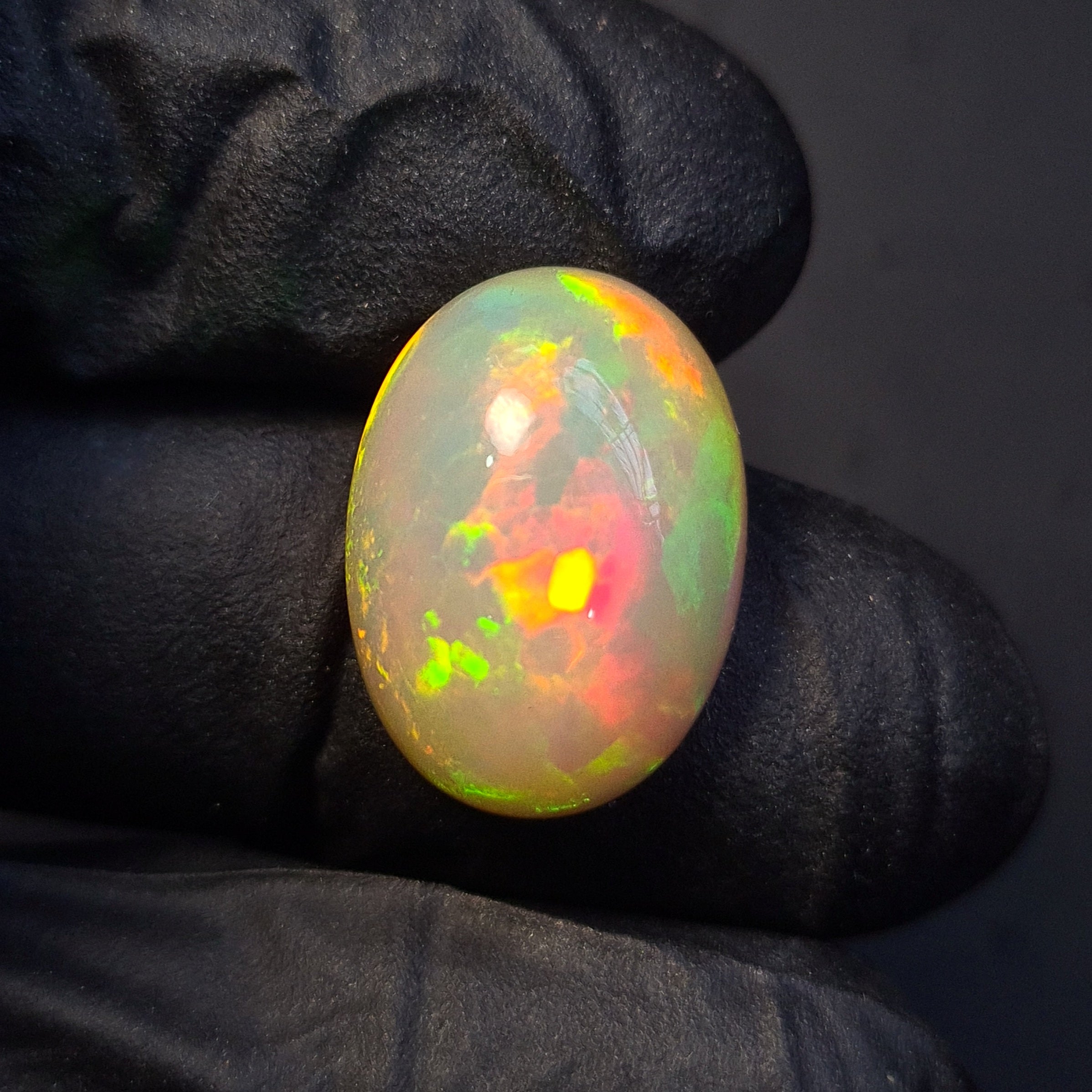 1  Pcs Of Natural Ethiopian Opal  | Oval | Size: 18x13mm