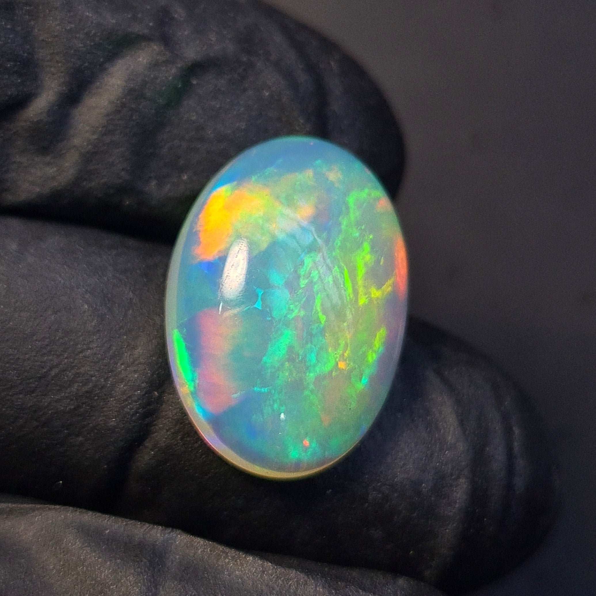 1  Pcs Of Natural Ethiopian Opal  | Oval | Size: 20x14mm