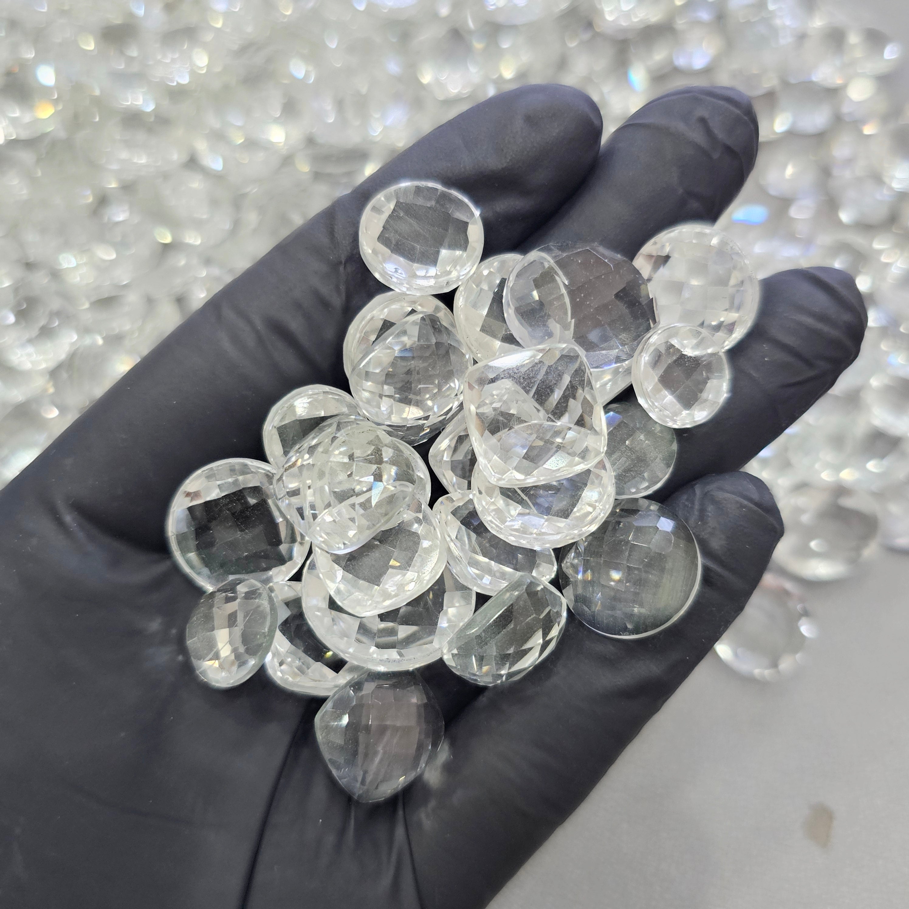 1000 Carats of Clear quartz checkercut (Flat backs)