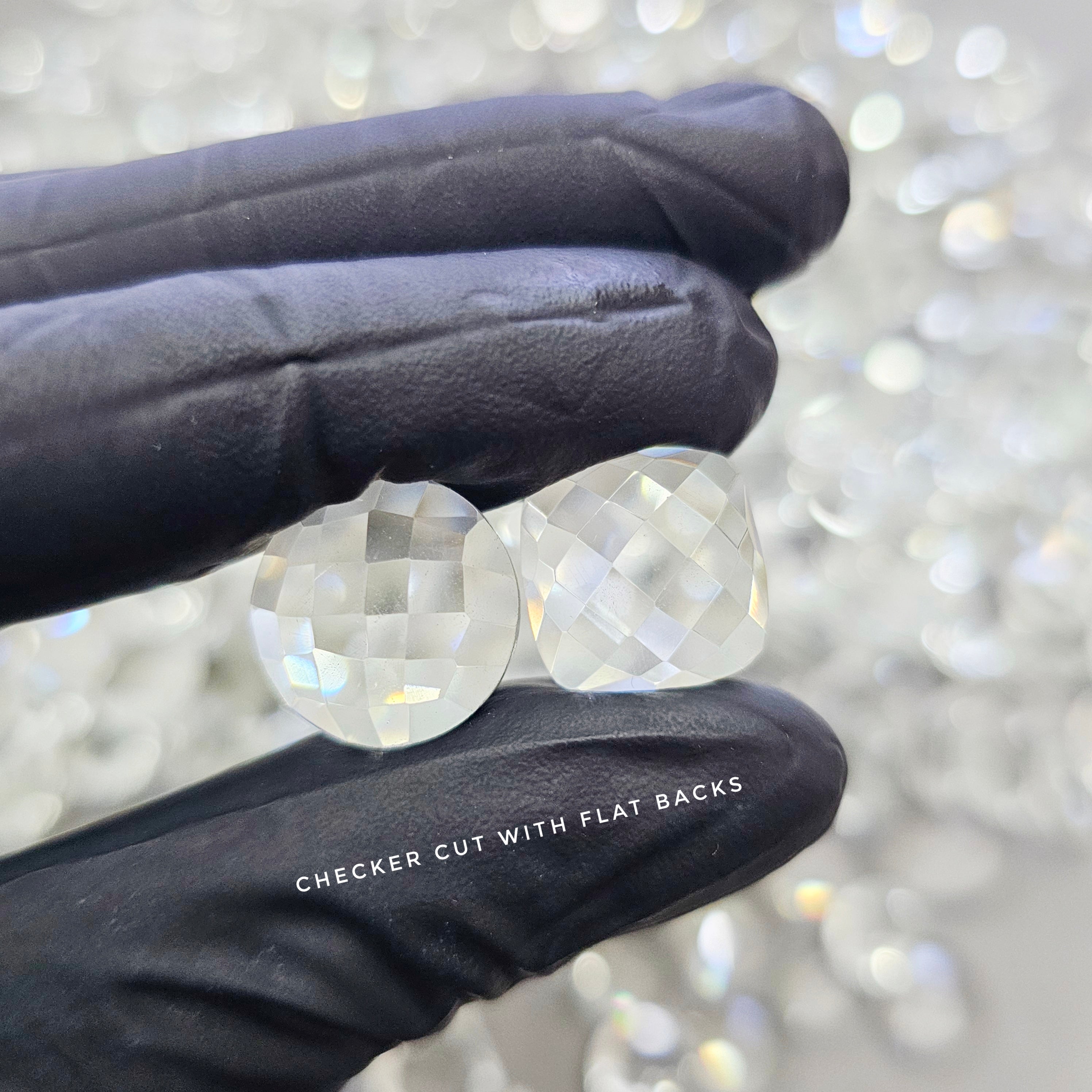 1000 Carats of Clear quartz checkercut (Flat backs)