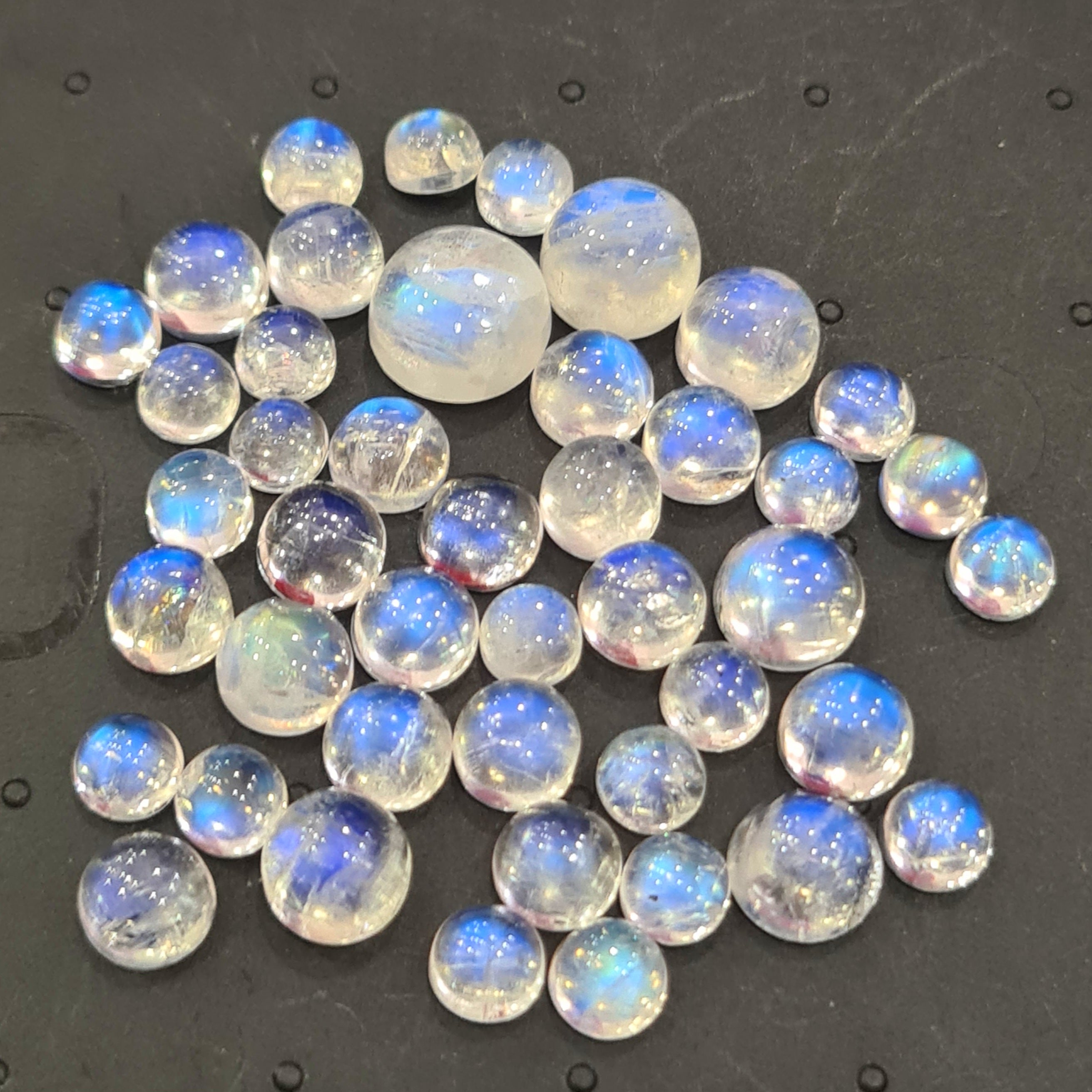 44 Pcs Natural Moonstone Cabochon | Round | Size: 5-9mm