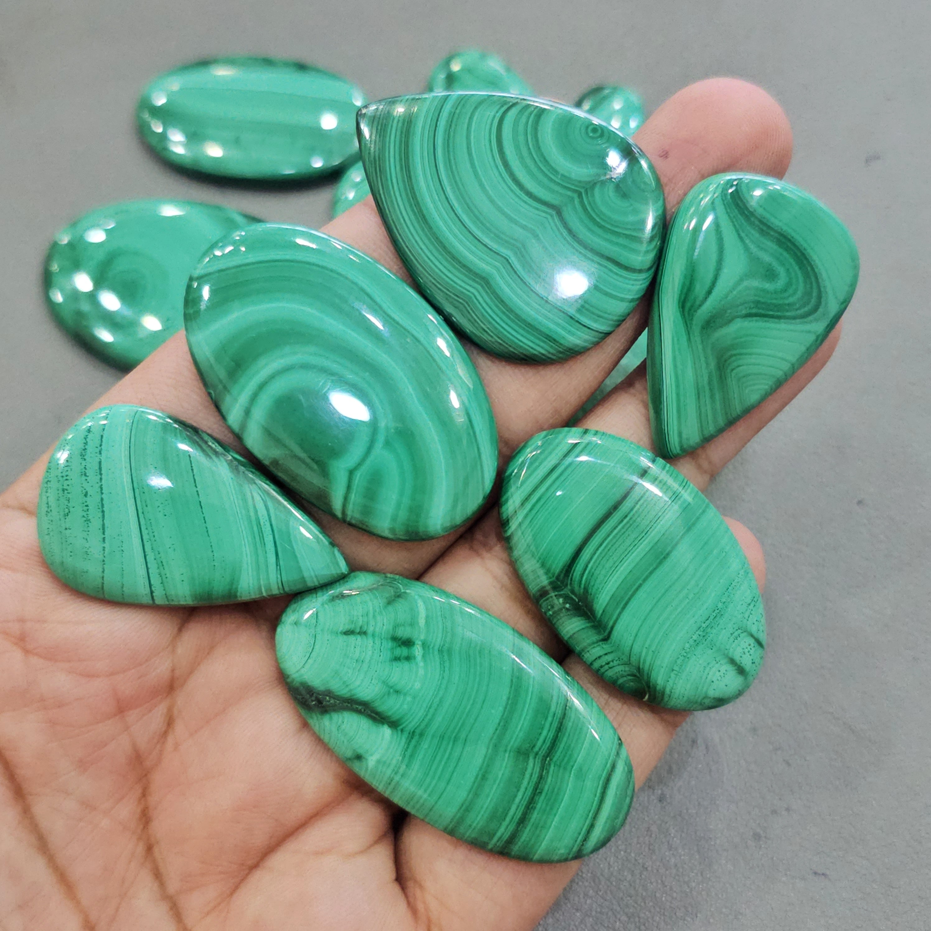 500 Grams Natural Light Lace Green Malachite  | 18–55mm | 40–50 Pcs | Polished Cabs