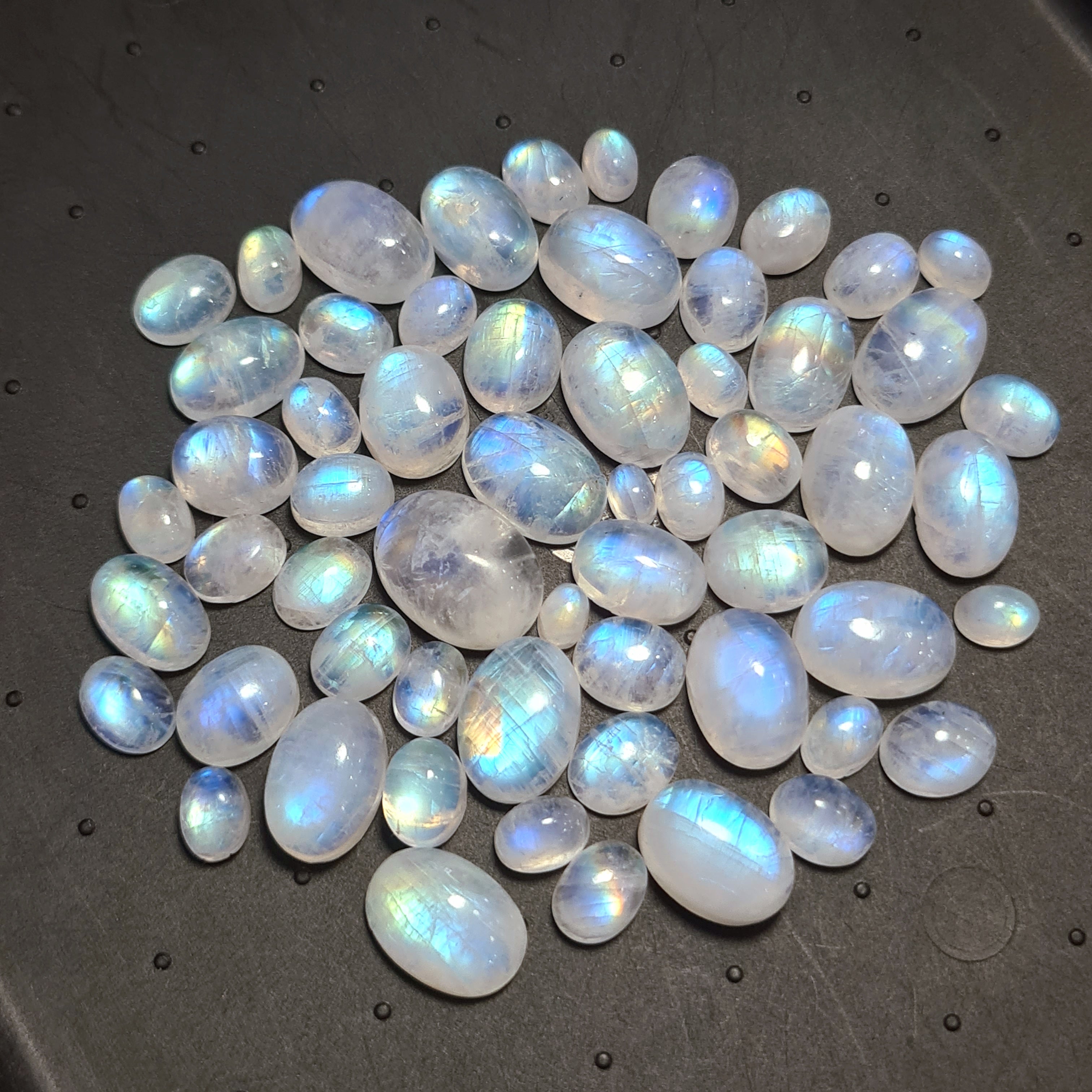 59 Pcs Natural Moonstone Cabochon | Shape: Oval | Size: 6-16mm - The LabradoriteKing