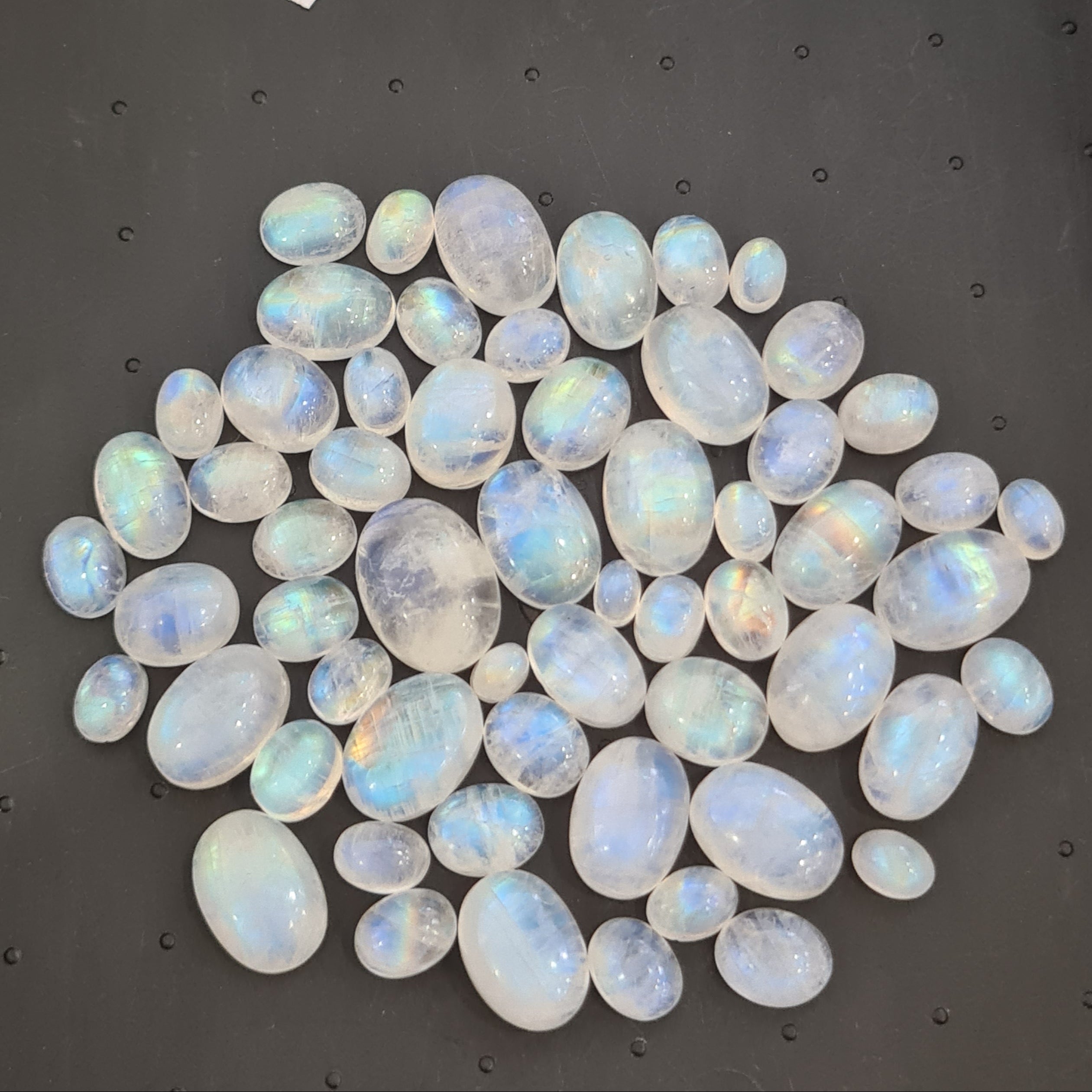 59 Pcs Natural Moonstone Cabochon | Shape: Oval | Size: 6-16mm - The LabradoriteKing