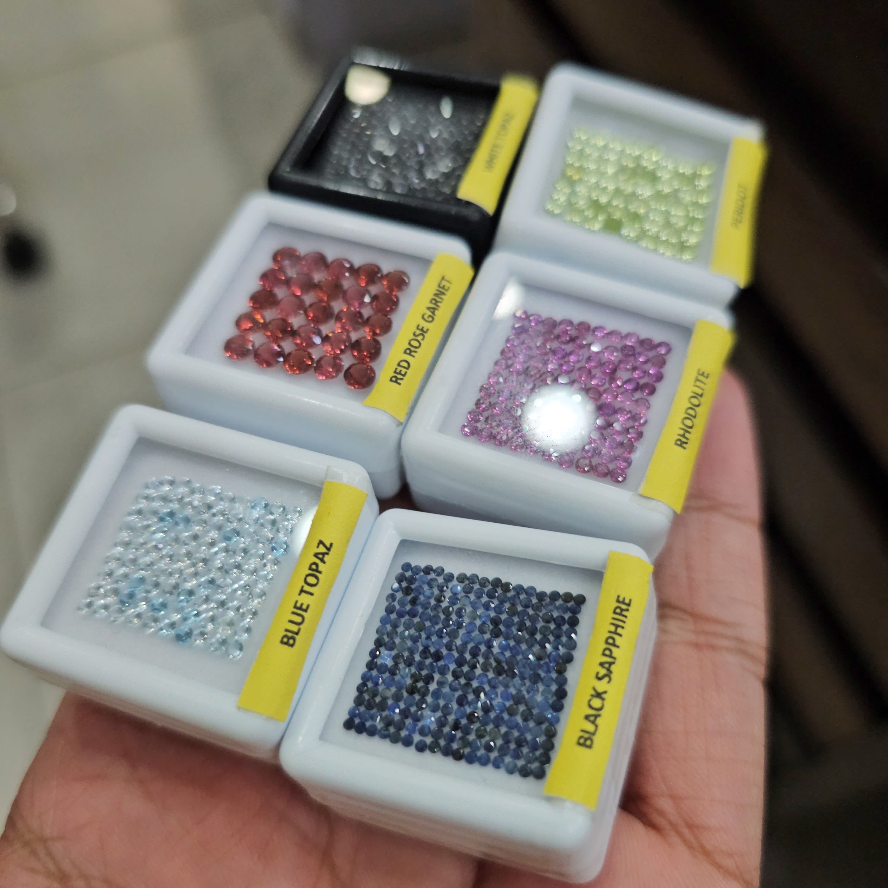 6 Box Set Of Gemstone Melee| Sapphire, Garnets, Topaz, peridot etc | Round