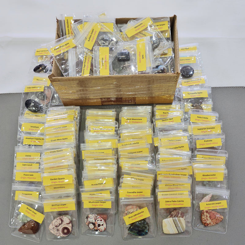 Mega 160 PCS Gemstone Collection Box – 160 Unique Cabochons with Names & Origins - The LabradoriteKing