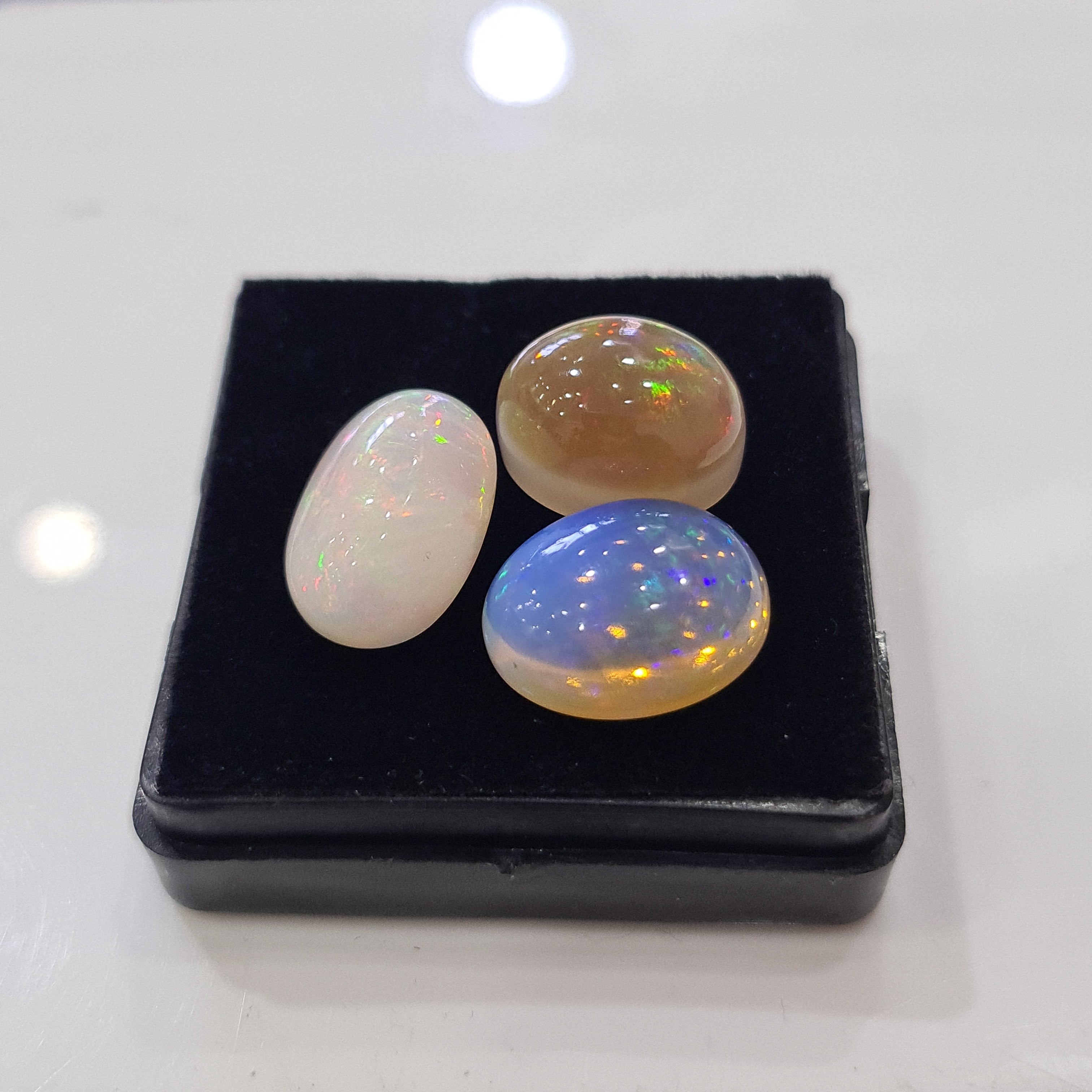 3pcs Natural Ethiopian Opal Cabochon | Oval| Size: 11-17mm - The LabradoriteKing