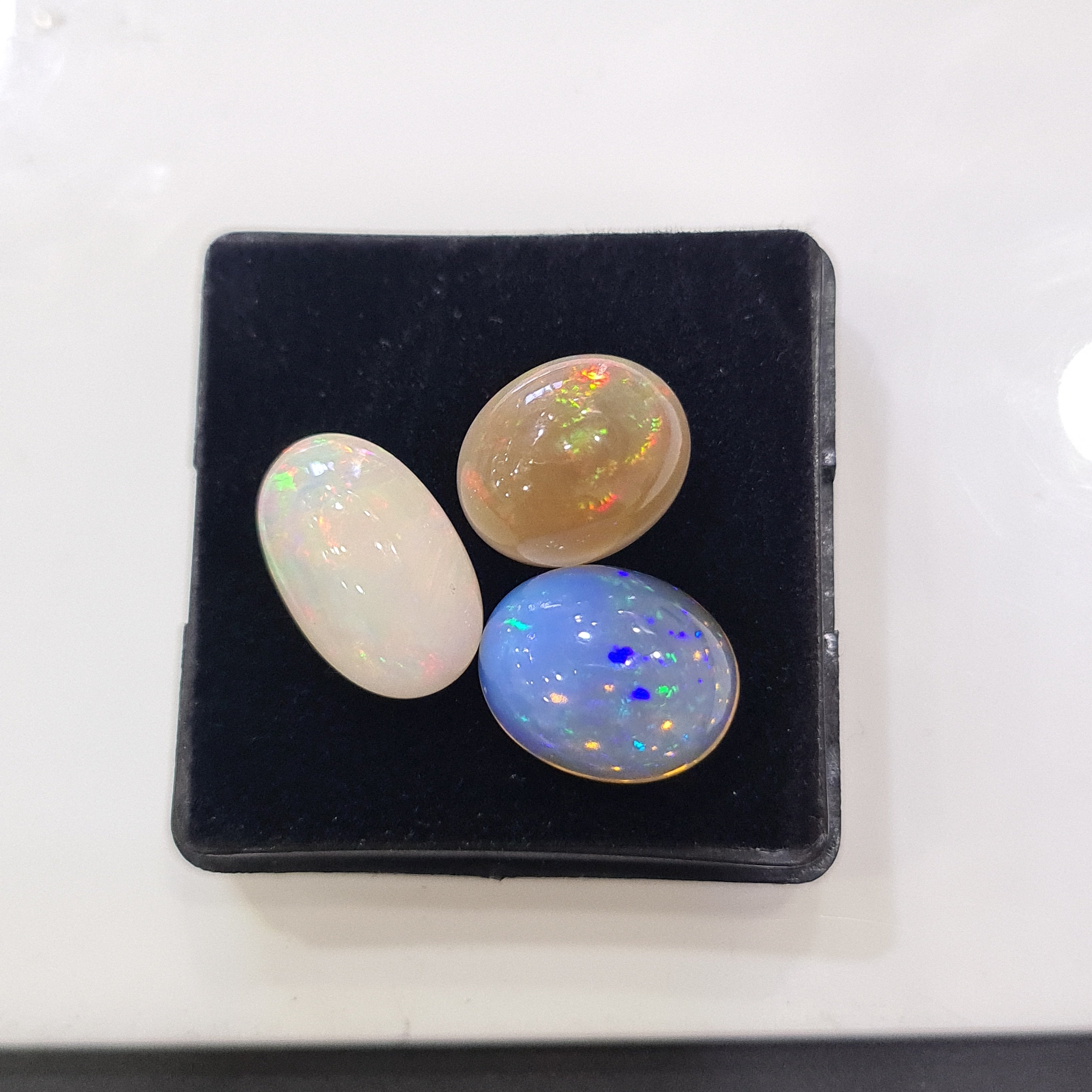 3pcs Natural Ethiopian Opal Cabochon | Oval| Size: 11-17mm - The LabradoriteKing