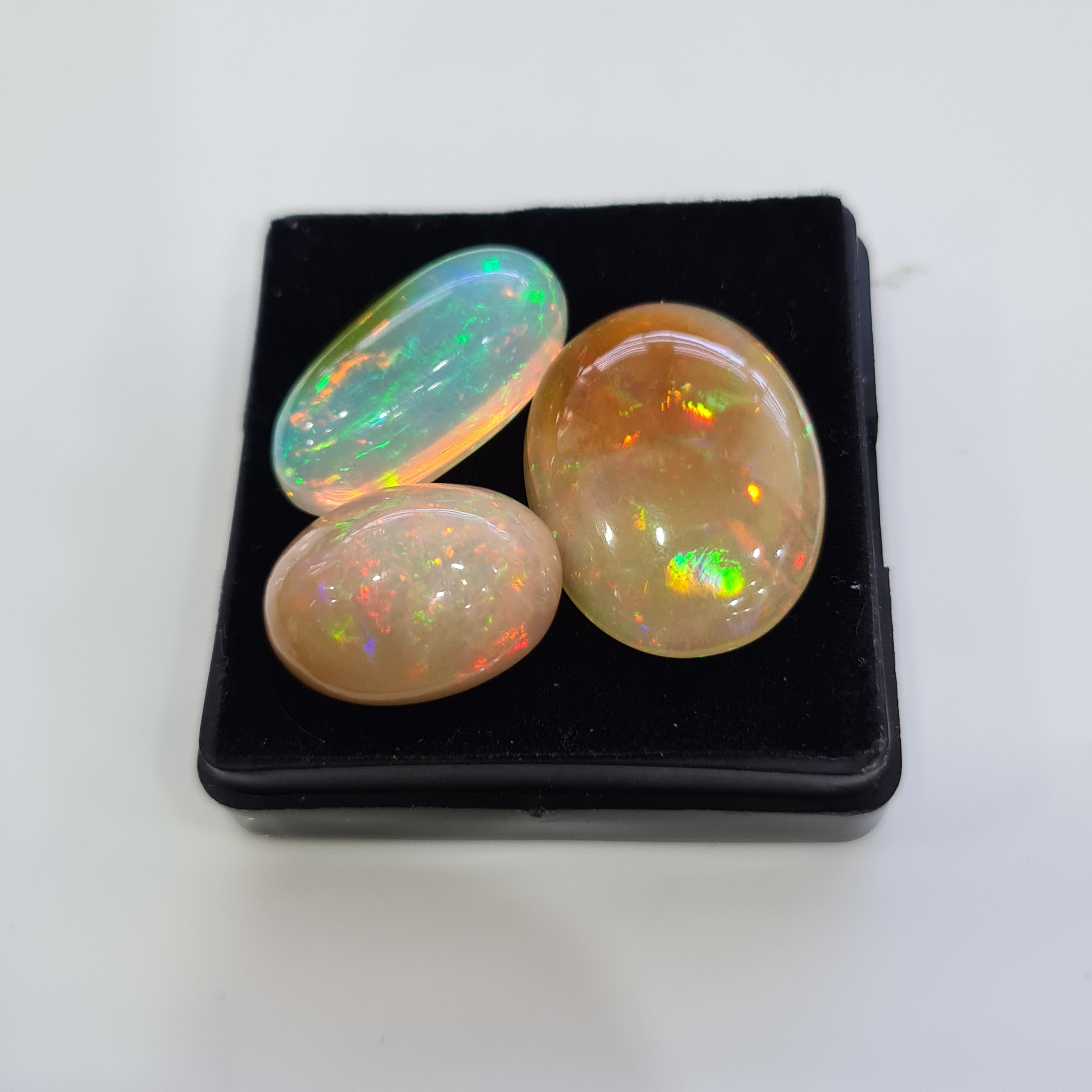 3pcs Natural Ethiopian Opal Cabochon | Oval| Size: 17-23mm - The LabradoriteKing