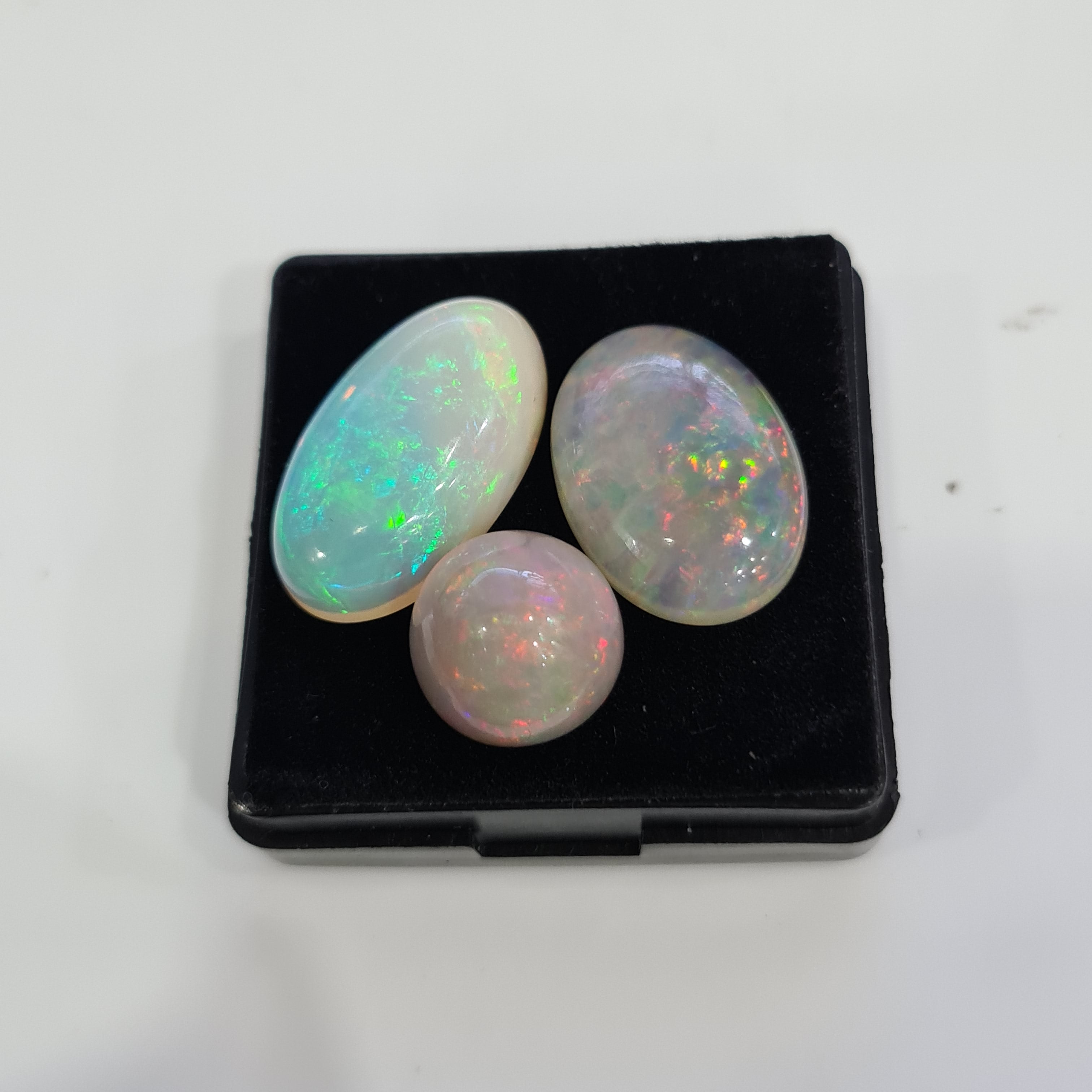 3pcs Natural Ethiopian Opal Cabochon | Oval&Round| Size: 13-24mm - The LabradoriteKing