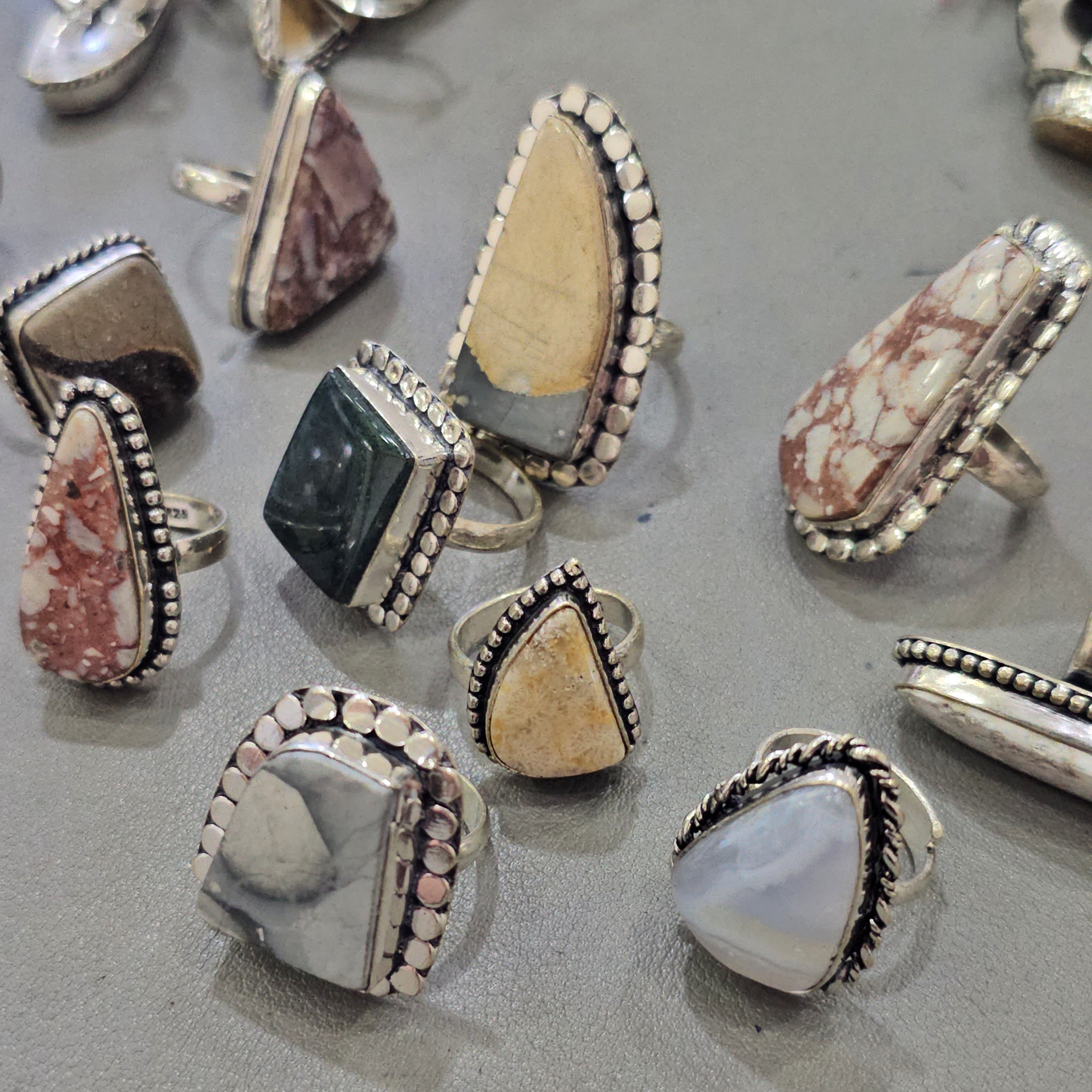 25 Silver plated Rings with Natural Gemstones - The LabradoriteKing