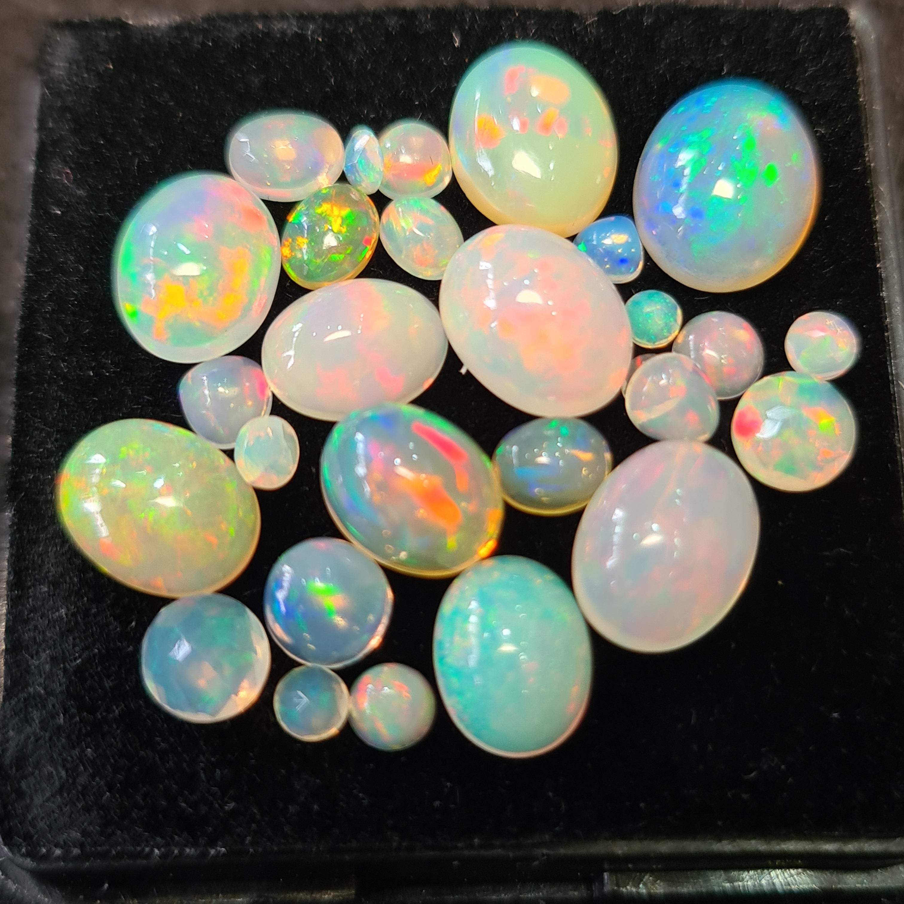 28Pcs of Natural Ethopian Opal Cabochons | 8–10mm  | Shape-Mix - The LabradoriteKing