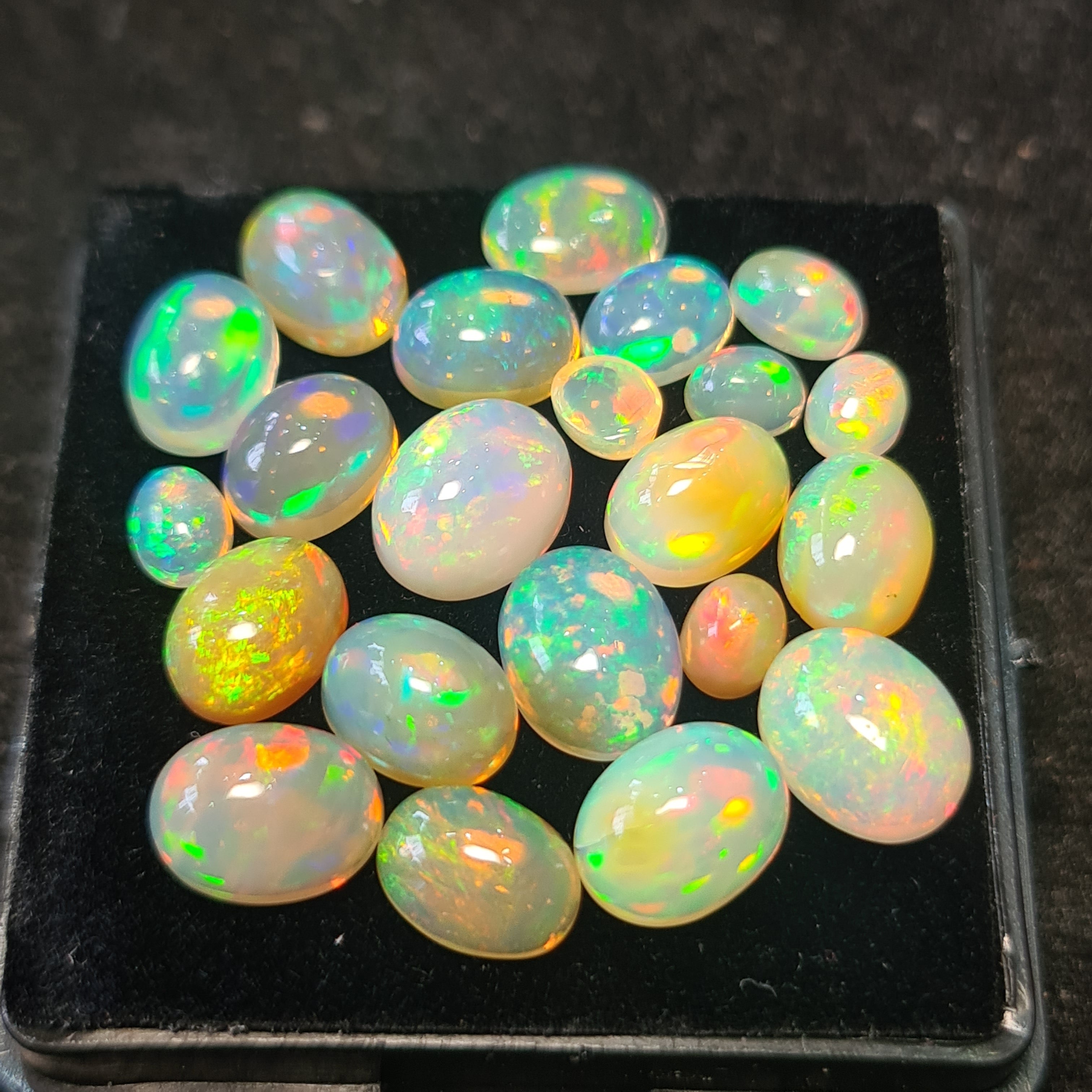 22Pcs of Natural Ethopian Opal Cabochons | 5–10mm  | Shape-Oval - The LabradoriteKing