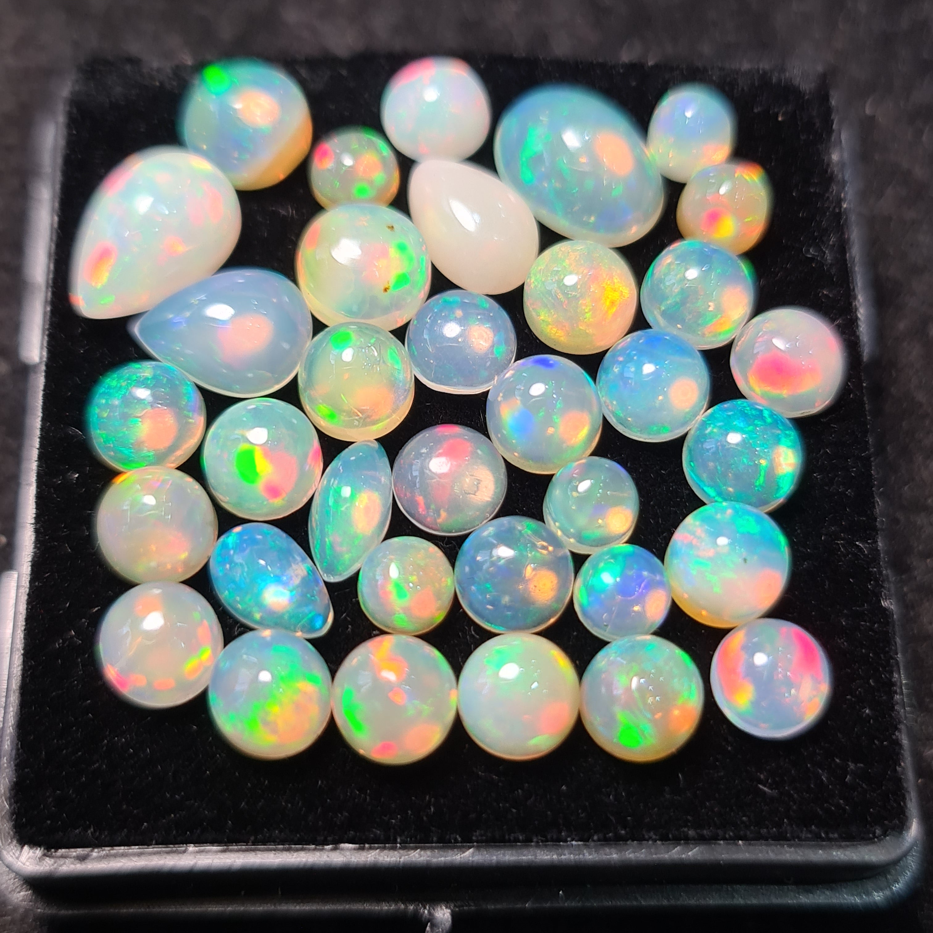 35Pcs of Natural Ethopian Opal Cabochons | 4–9mm  | Shape-Mix - The LabradoriteKing