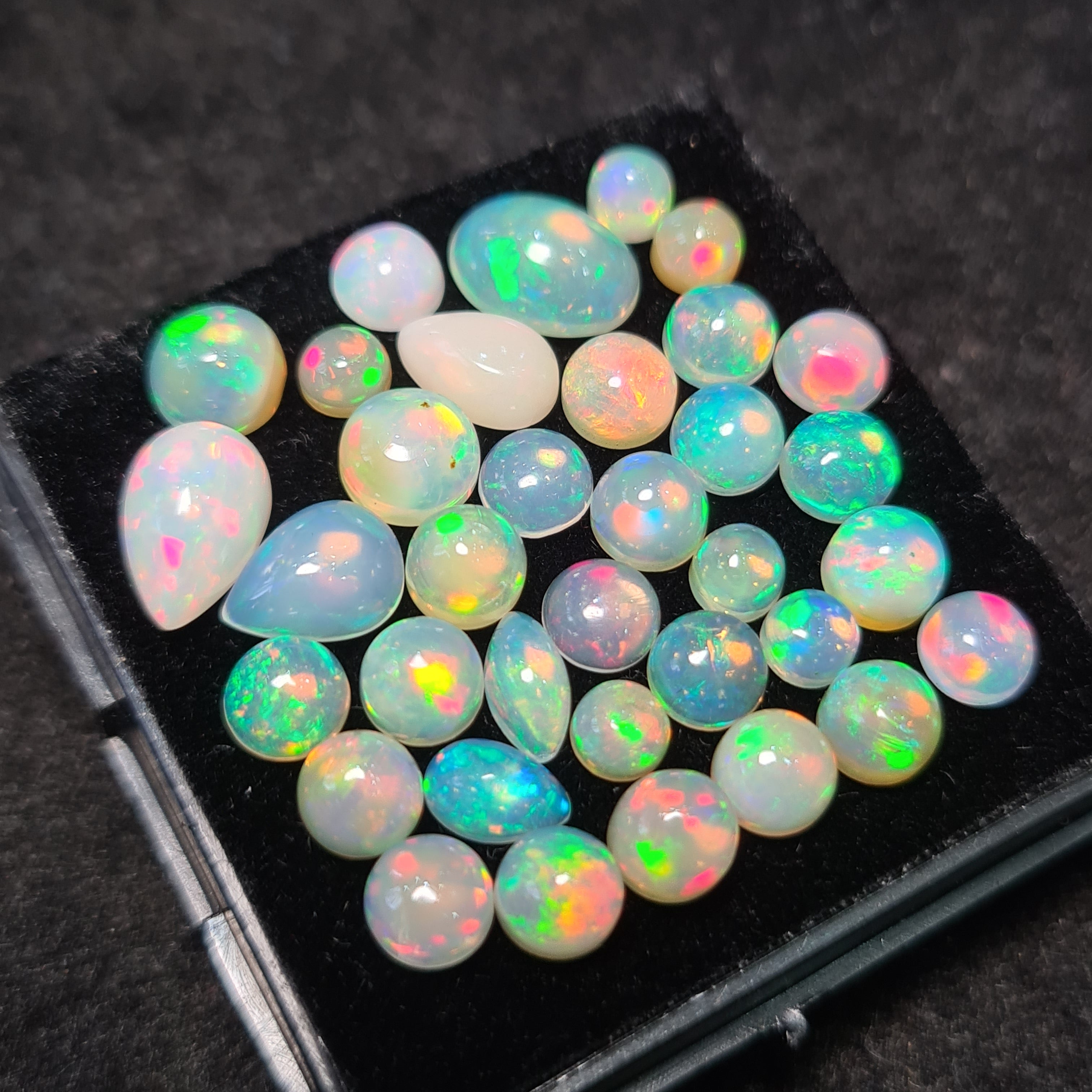 35Pcs of Natural Ethopian Opal Cabochons | 4–9mm  | Shape-Mix - The LabradoriteKing