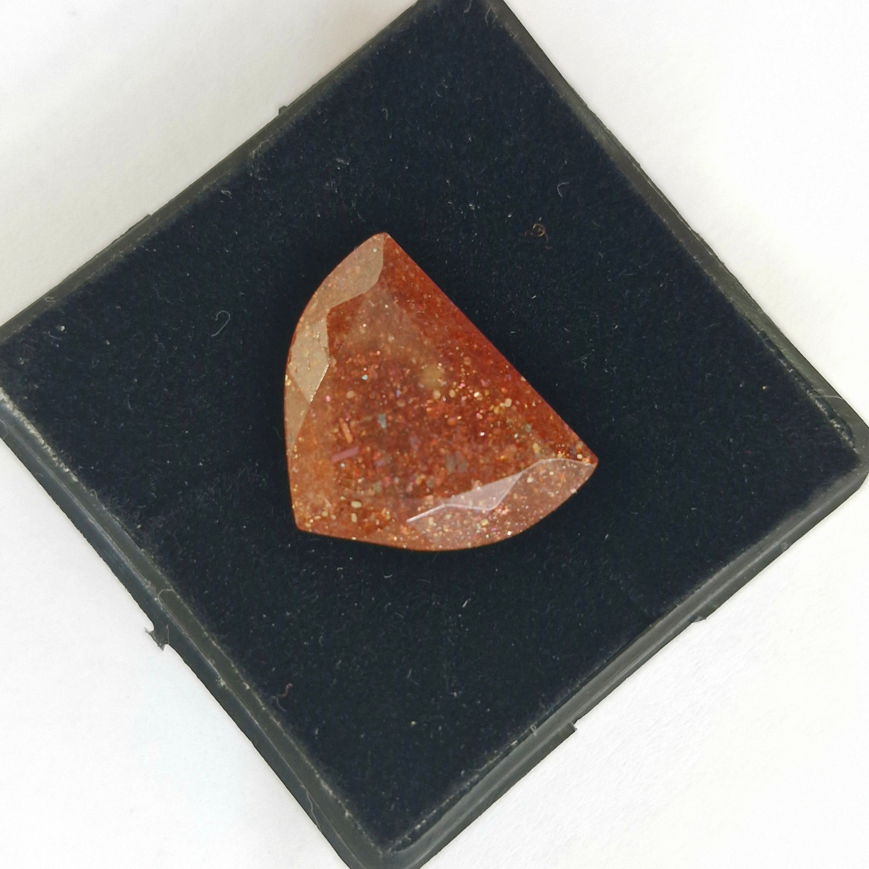 1 Pcs Natural Sunstone Faceted | Fancy Shape | Size: 15-19mm - The LabradoriteKing