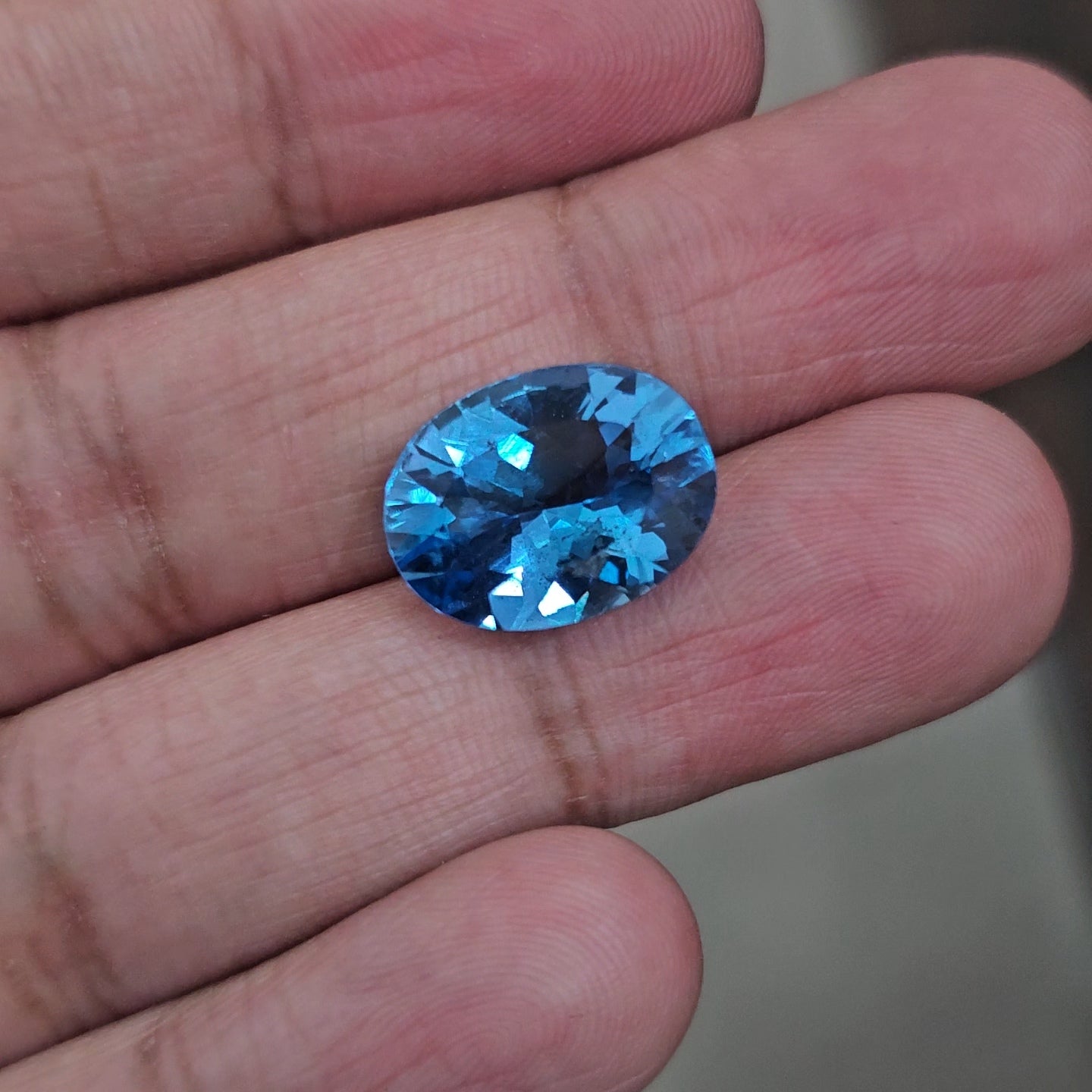 Natural Swiss Blue Topaz Faceted | Oval | 16x12mm - The LabradoriteKing