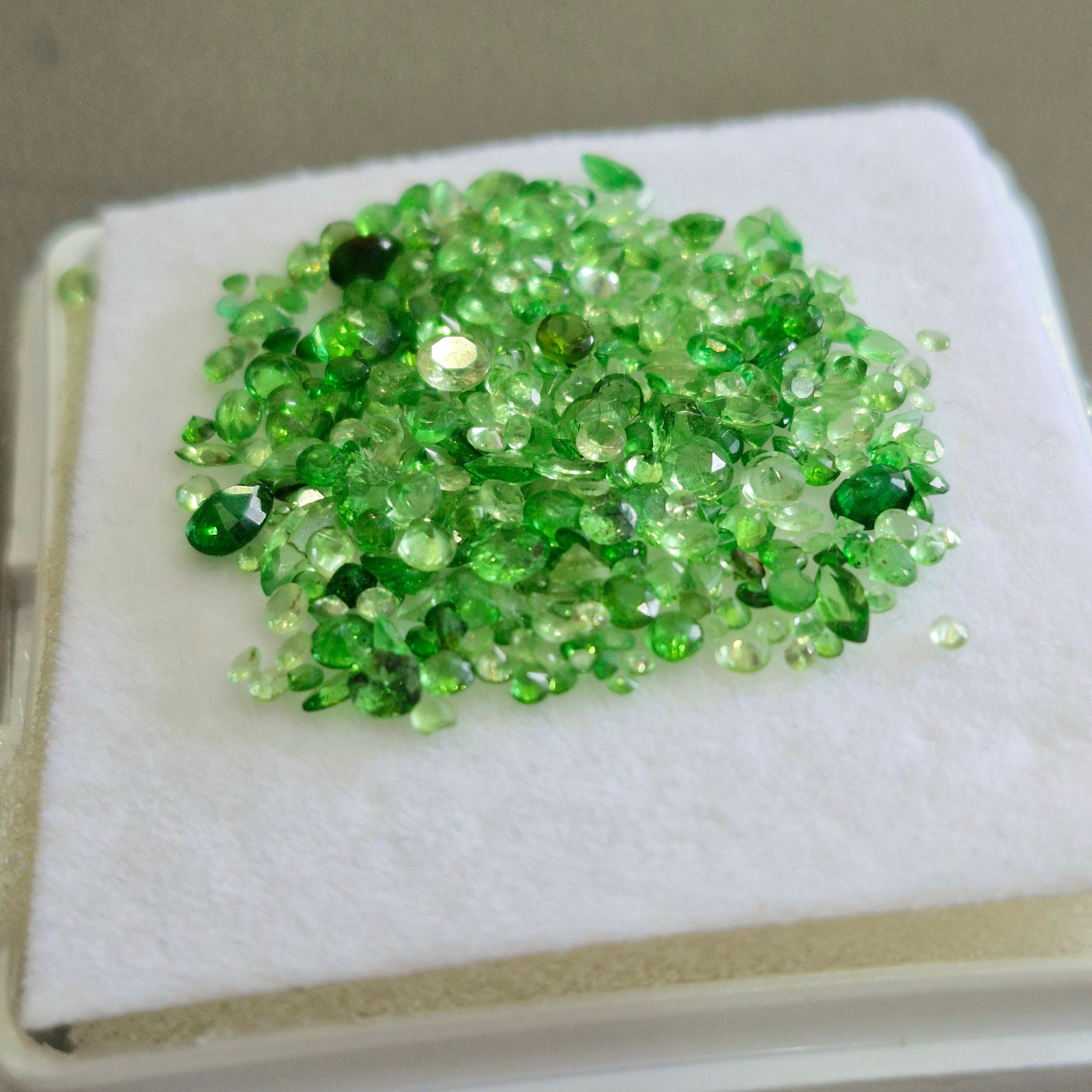 Natural Tsavorite Faceted Gemstone  | Size 1-4mm