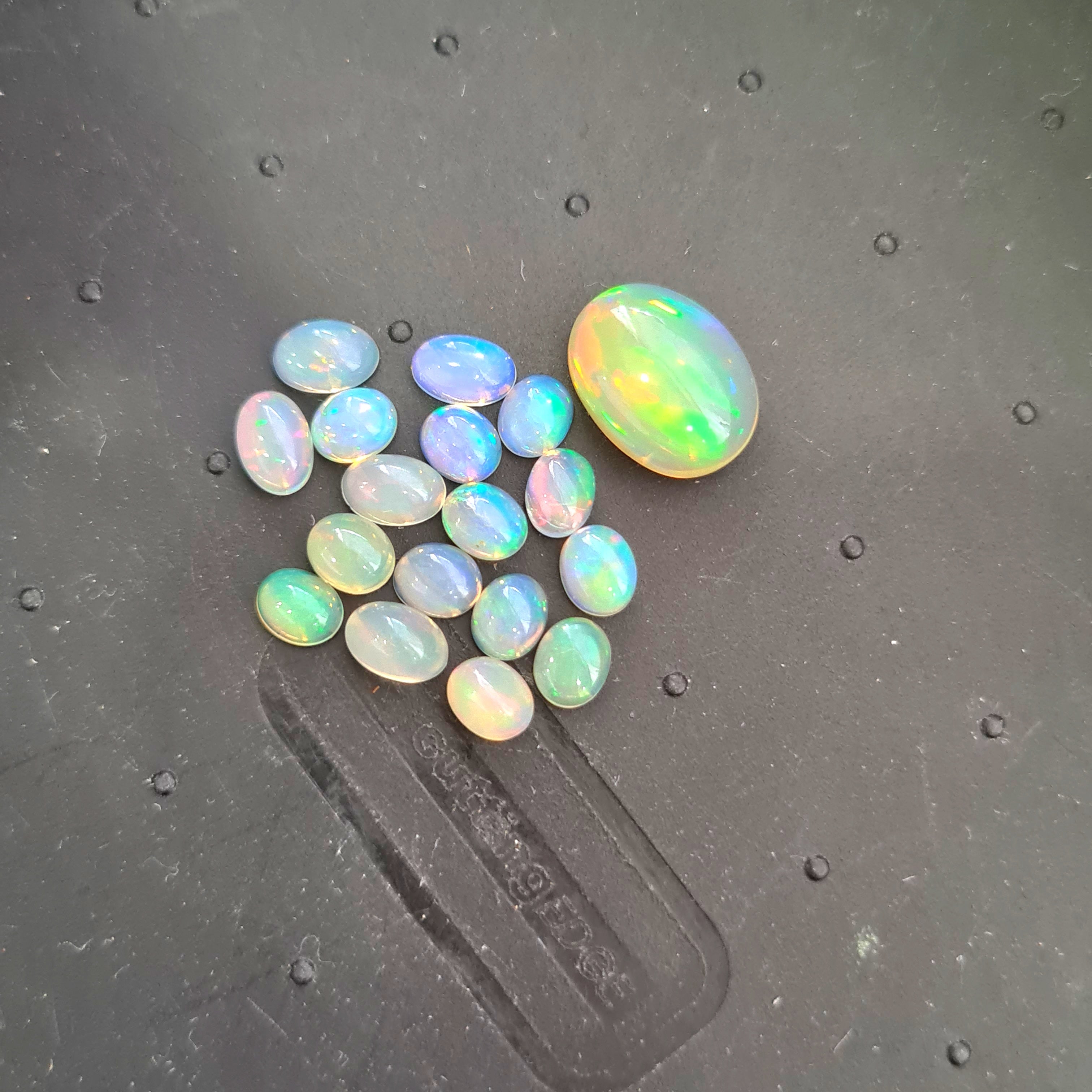 18pcs Natural Mix Opal Lot  | Size: 5-12mm