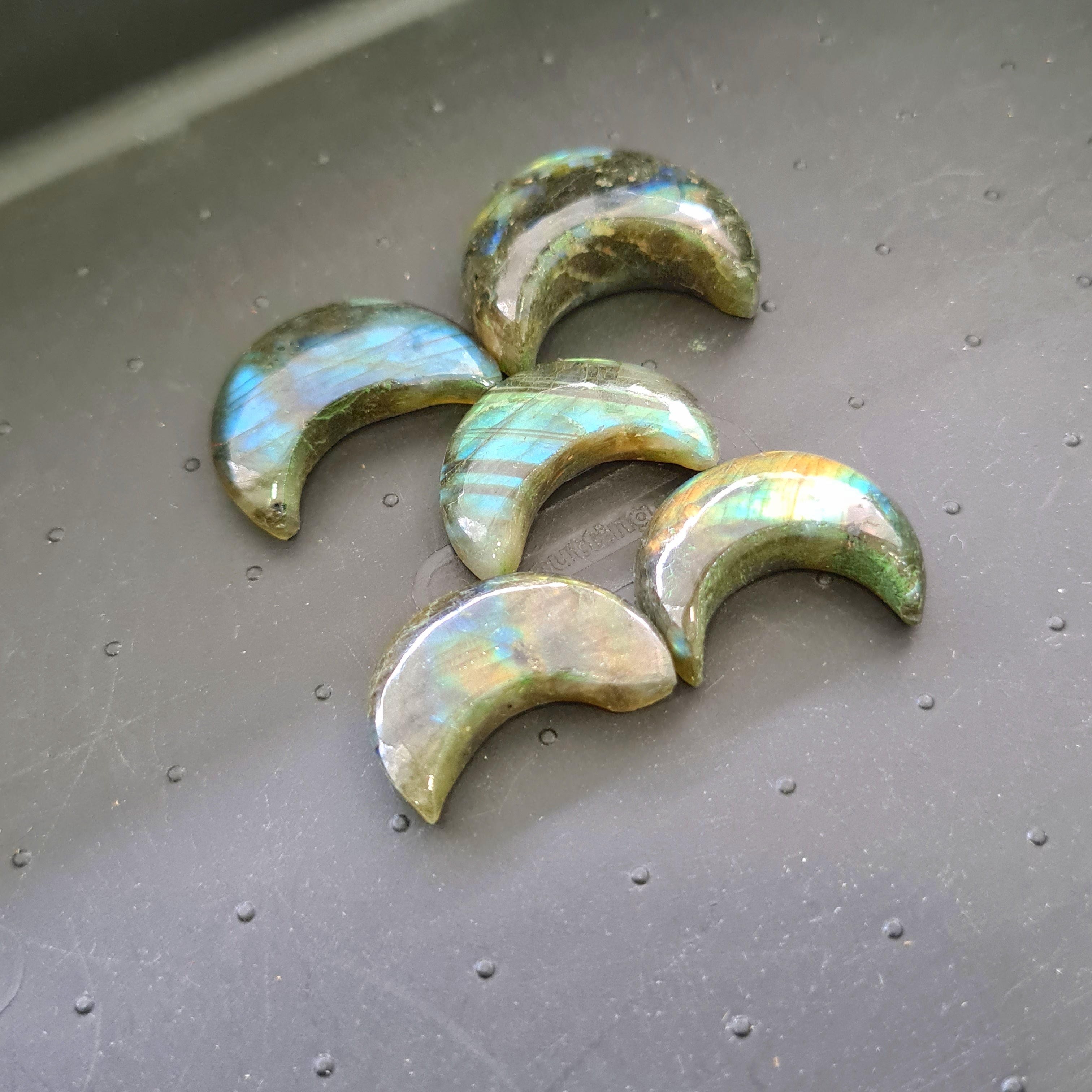 5pcs Natural Labradorite Moon Shape| Size 22-26mm