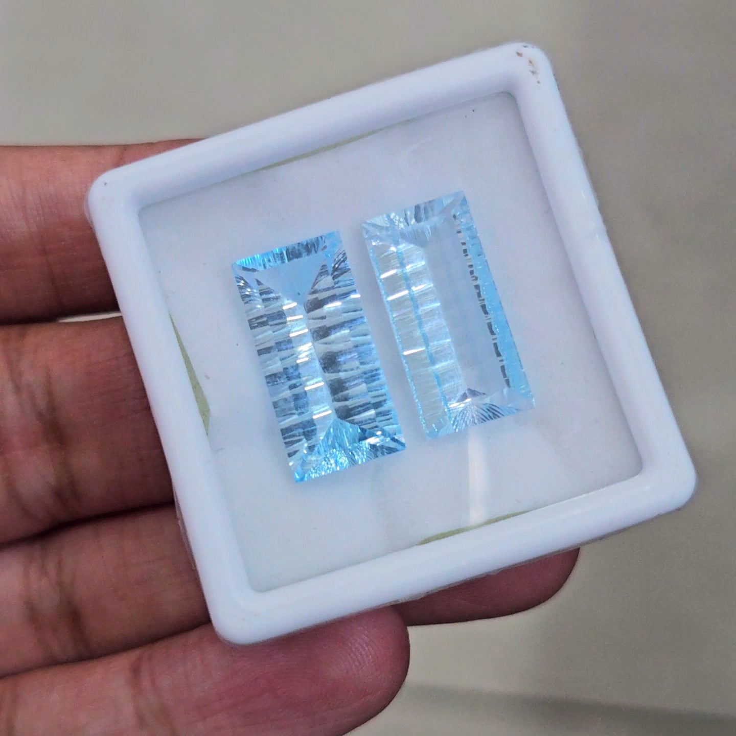 2 Pcs Of Blue Topaz Faceted | Rectangle | Size: 20x10mm