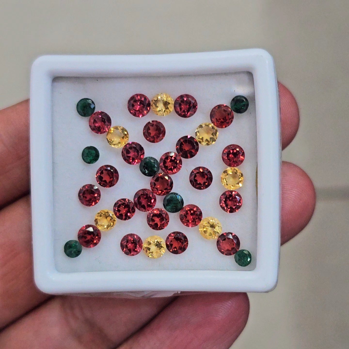 36 Pcs Of Natural  Citrine, Garnet, Emerald Faceted  | Round | Size: 3-4mm