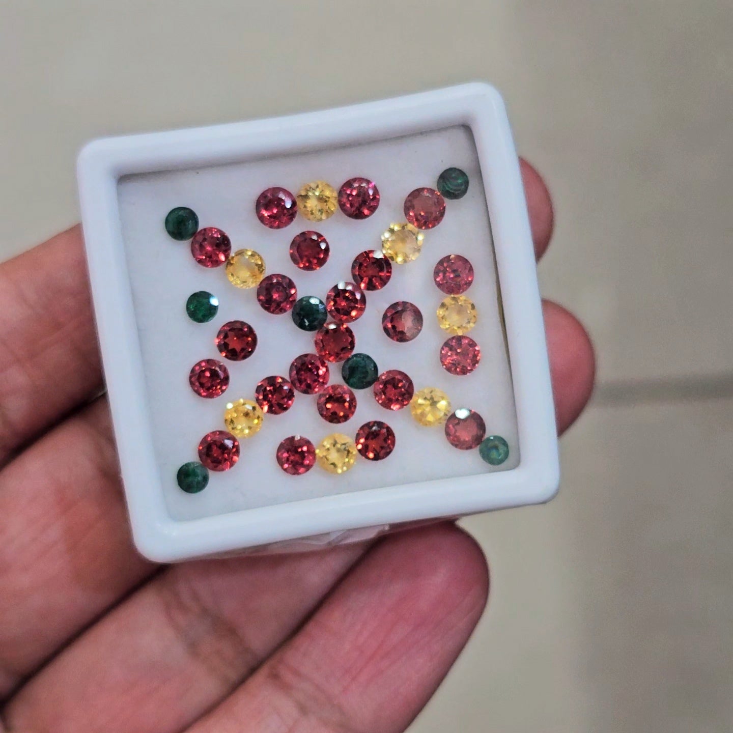36 Pcs Of Natural  Citrine, Garnet, Emerald Faceted  | Round | Size: 3-4mm