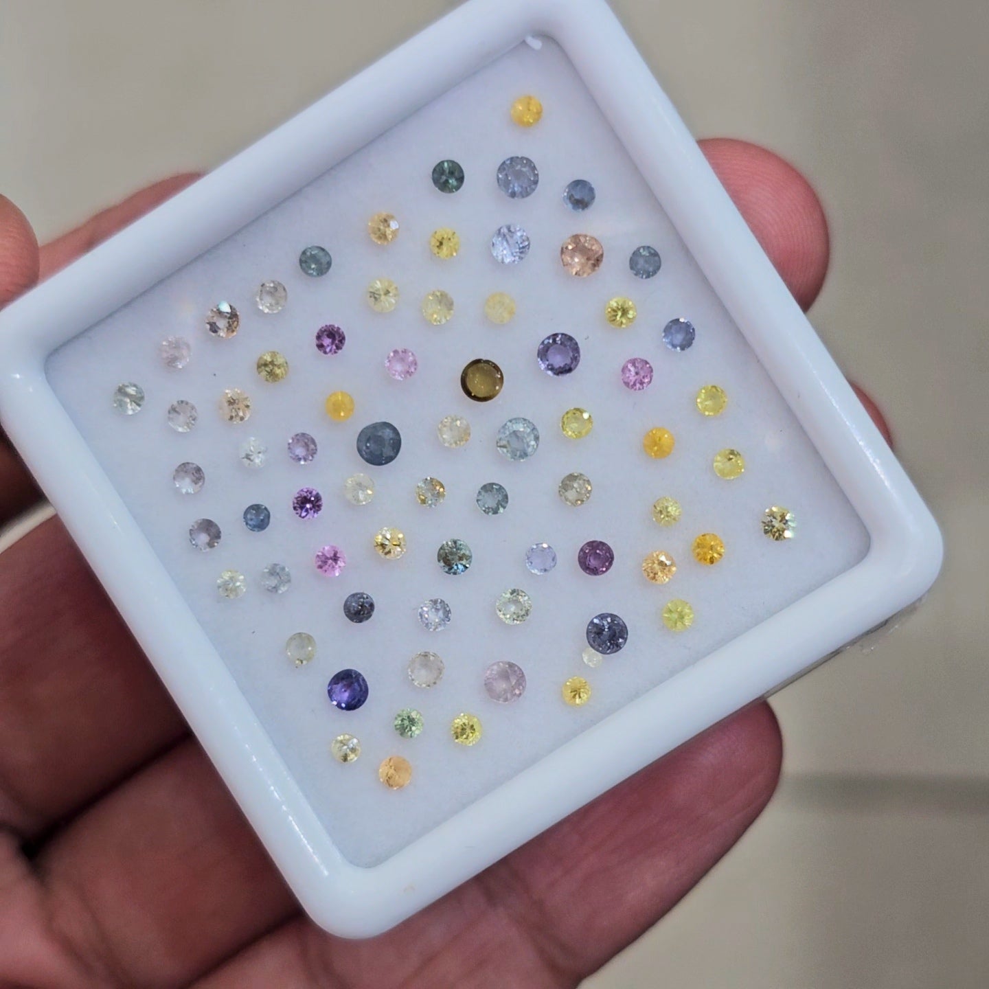 1 Box Of Natural Multi Sapphire Faceted | Round | Size: 1-3mm