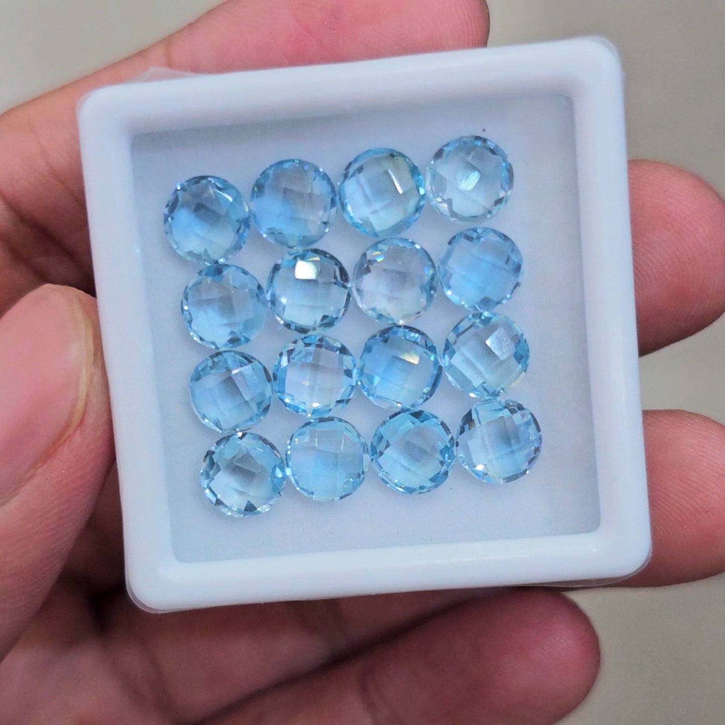 16 Pcs Of Blue Topaz  Faceted | Round | Size: 8mm
